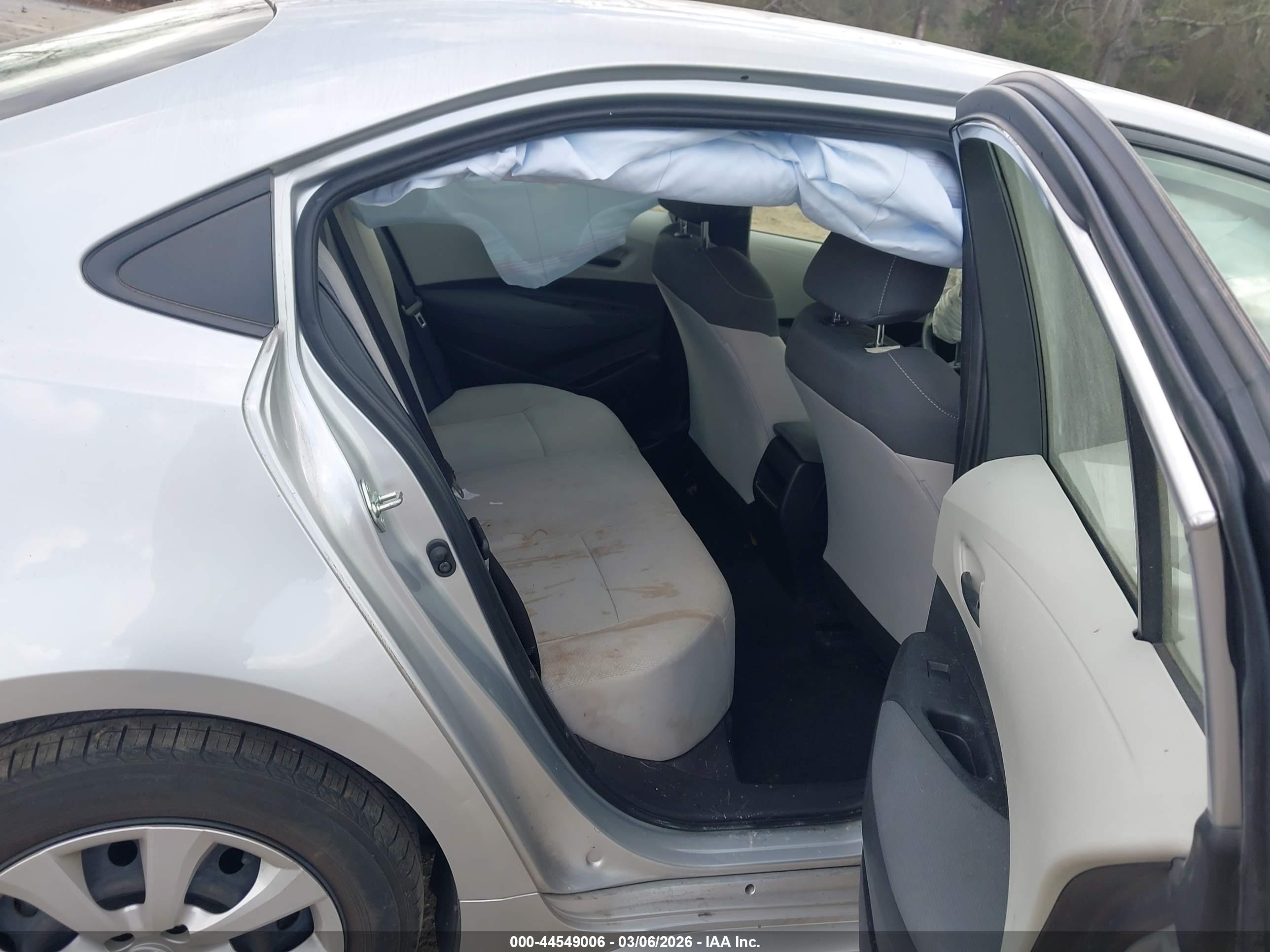 TOYOTA COROLLA image 8