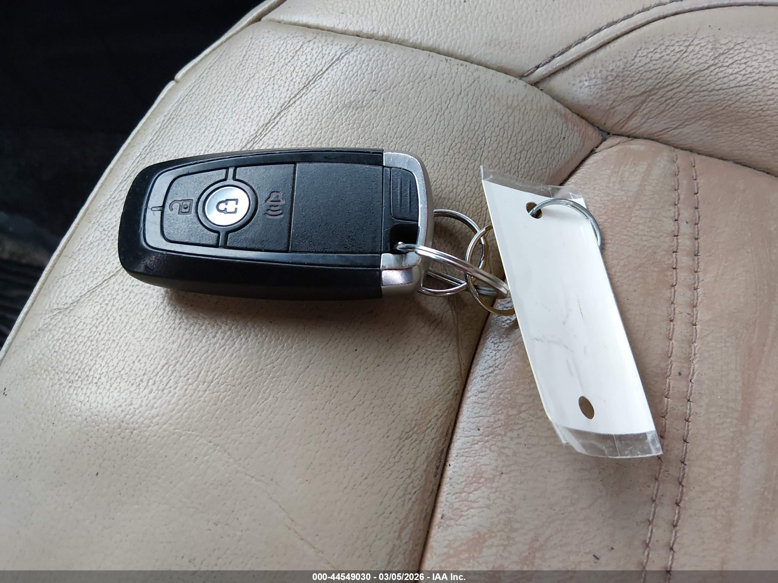 FORD EDGE image 11