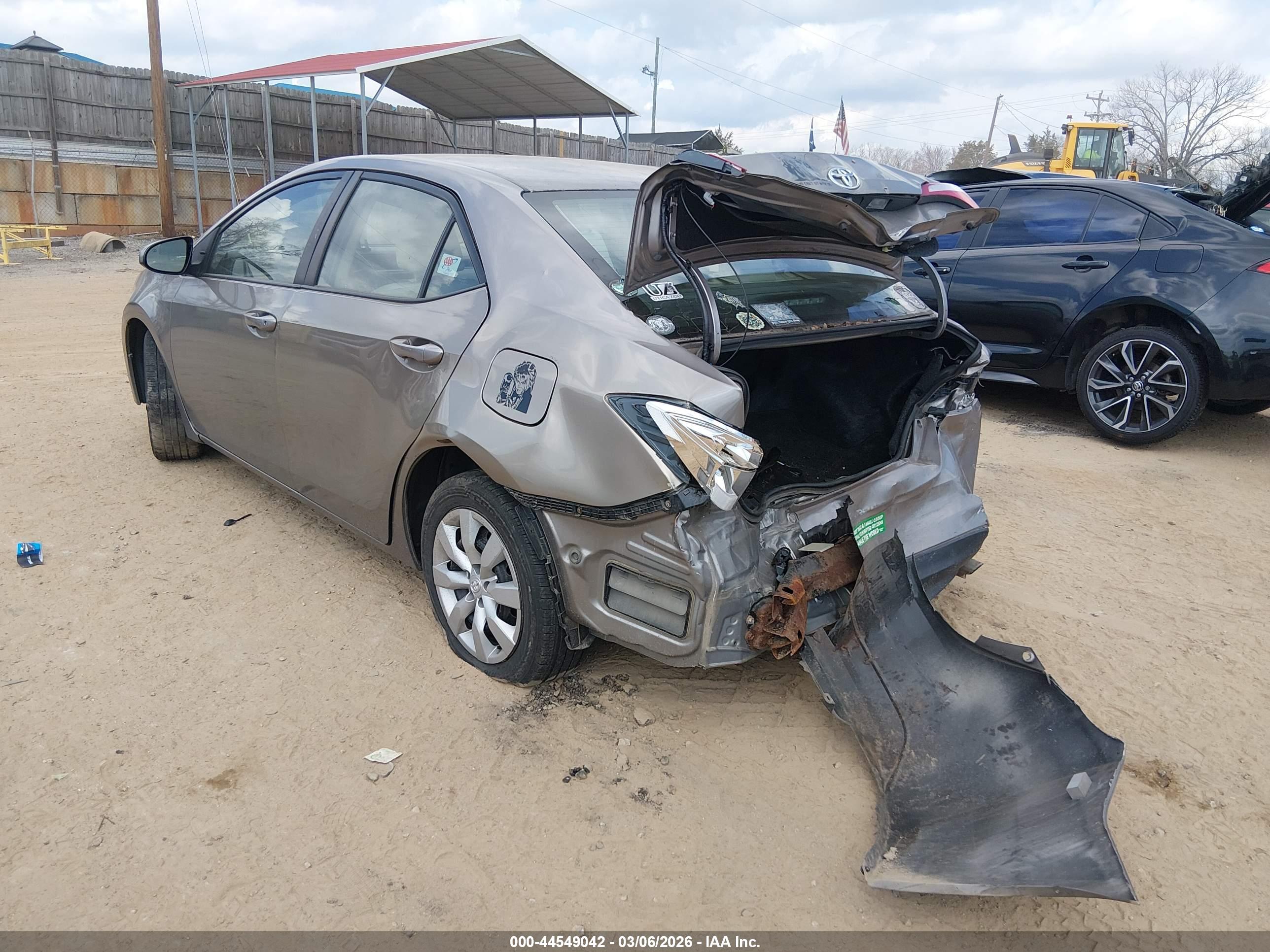 TOYOTA COROLLA image 3