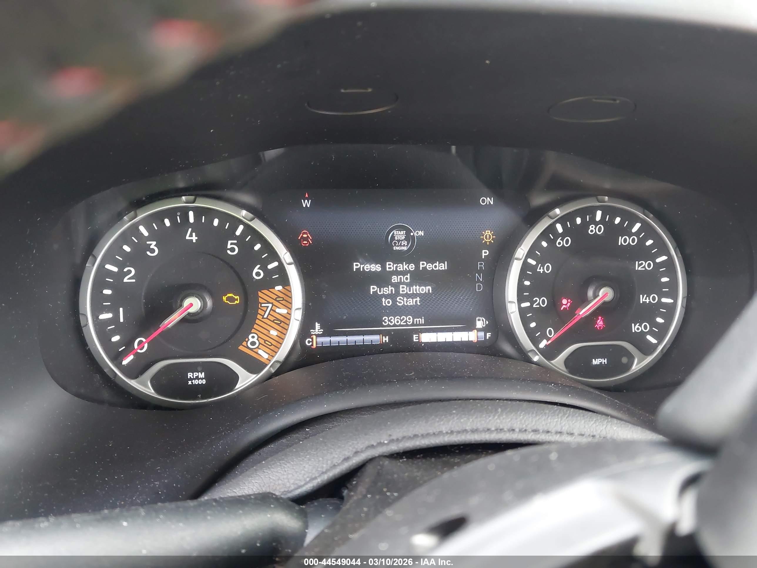 JEEP RENEGADE image 7