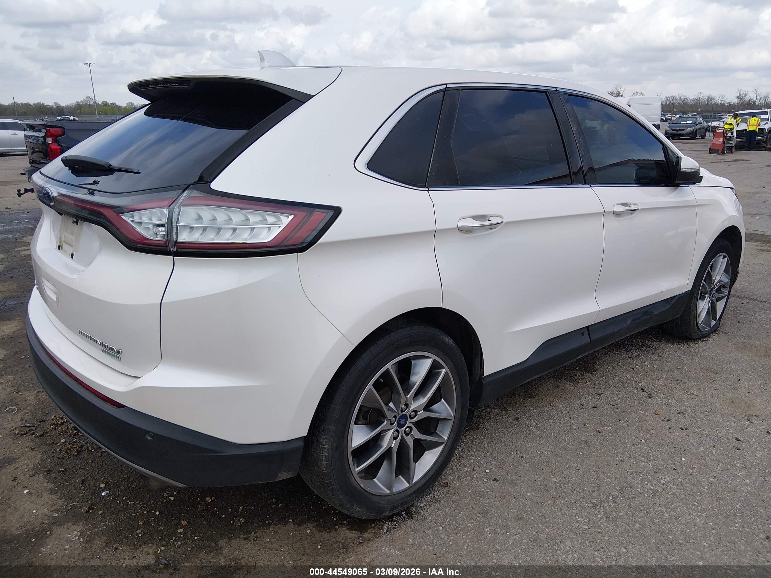 FORD EDGE image 4