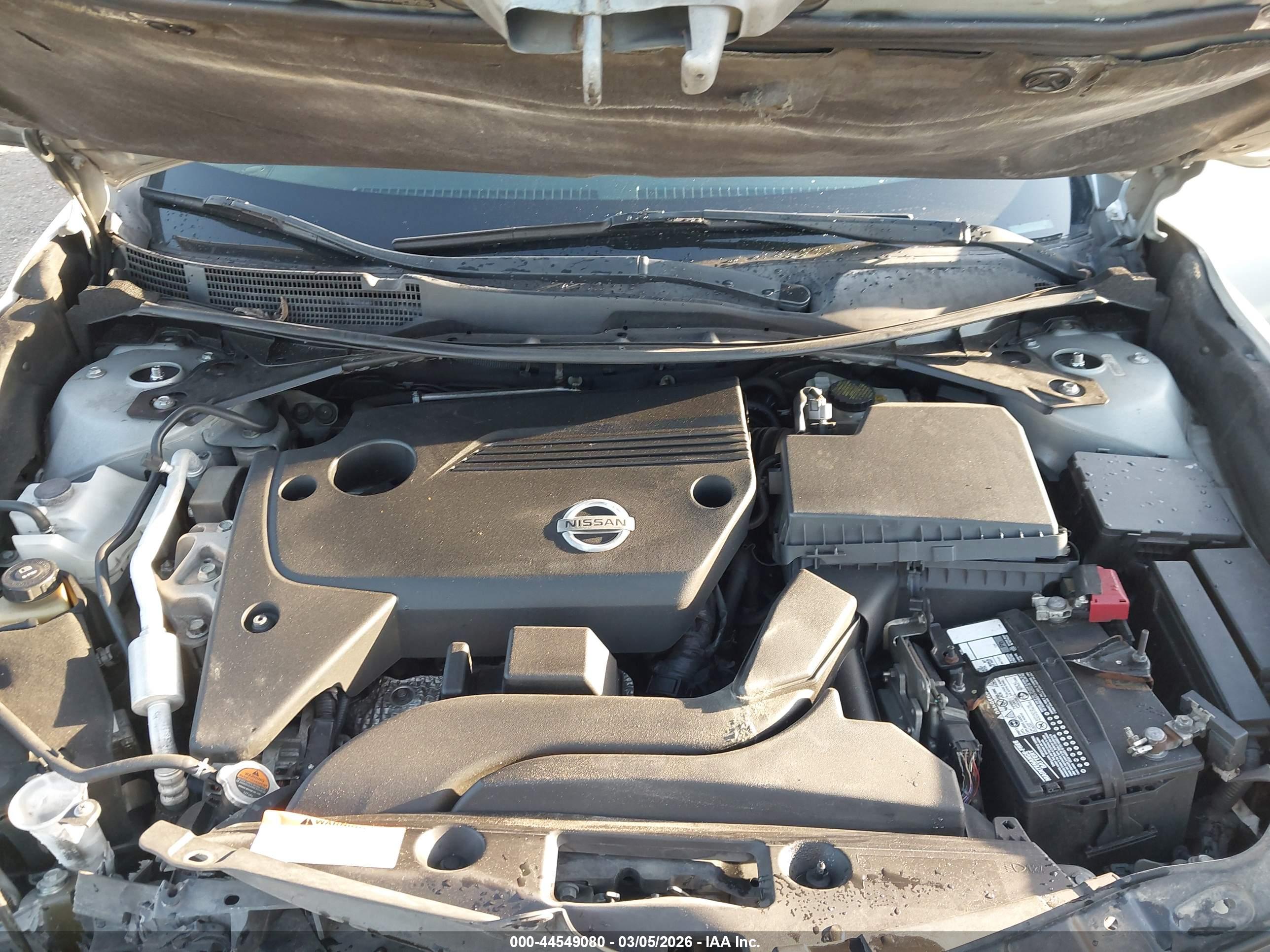 NISSAN ALTIMA image 10