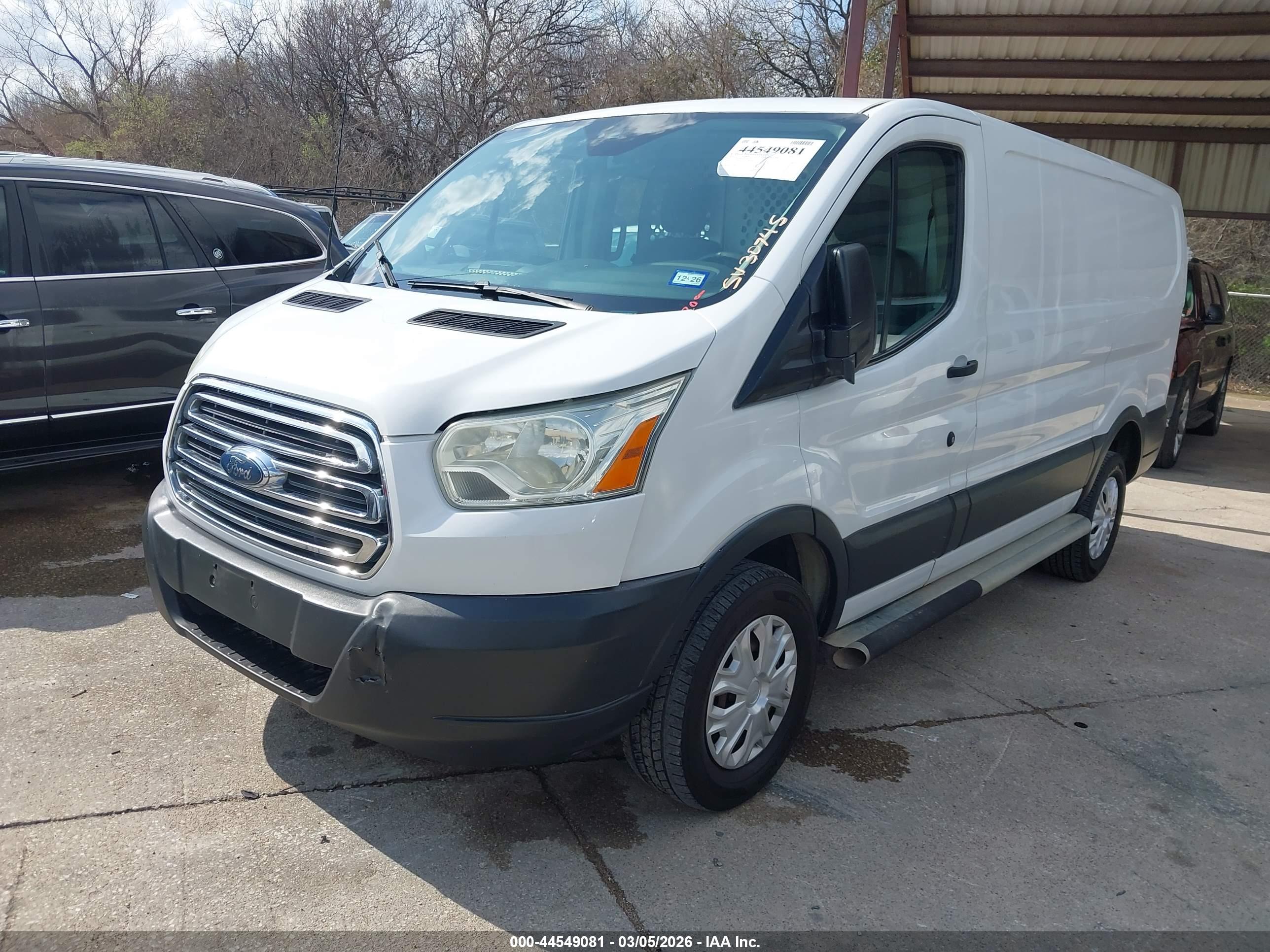 FORD TRANSIT-250 image 2