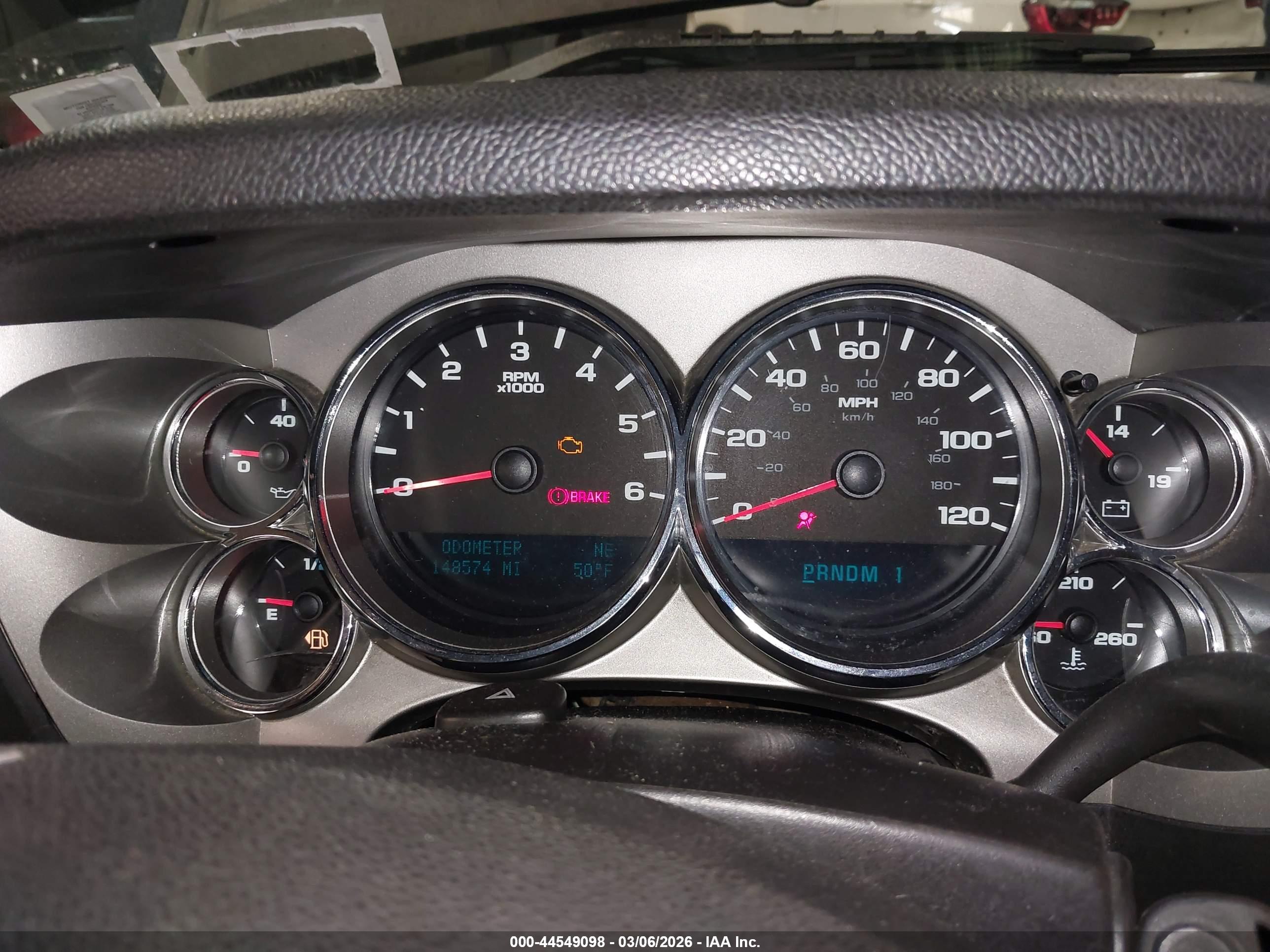 CHEVROLET SILVERADO image 7
