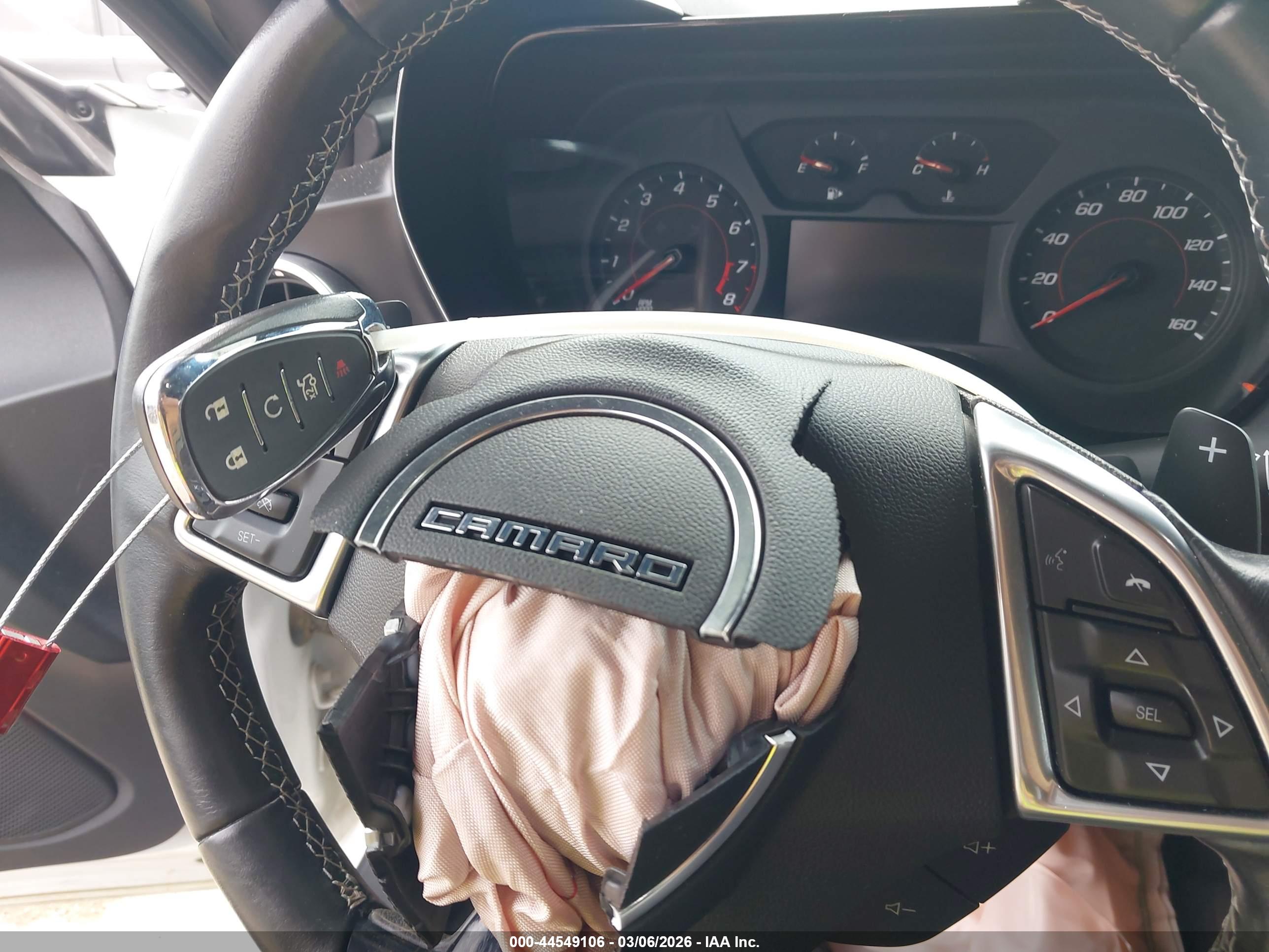CHEVROLET CAMARO image 11