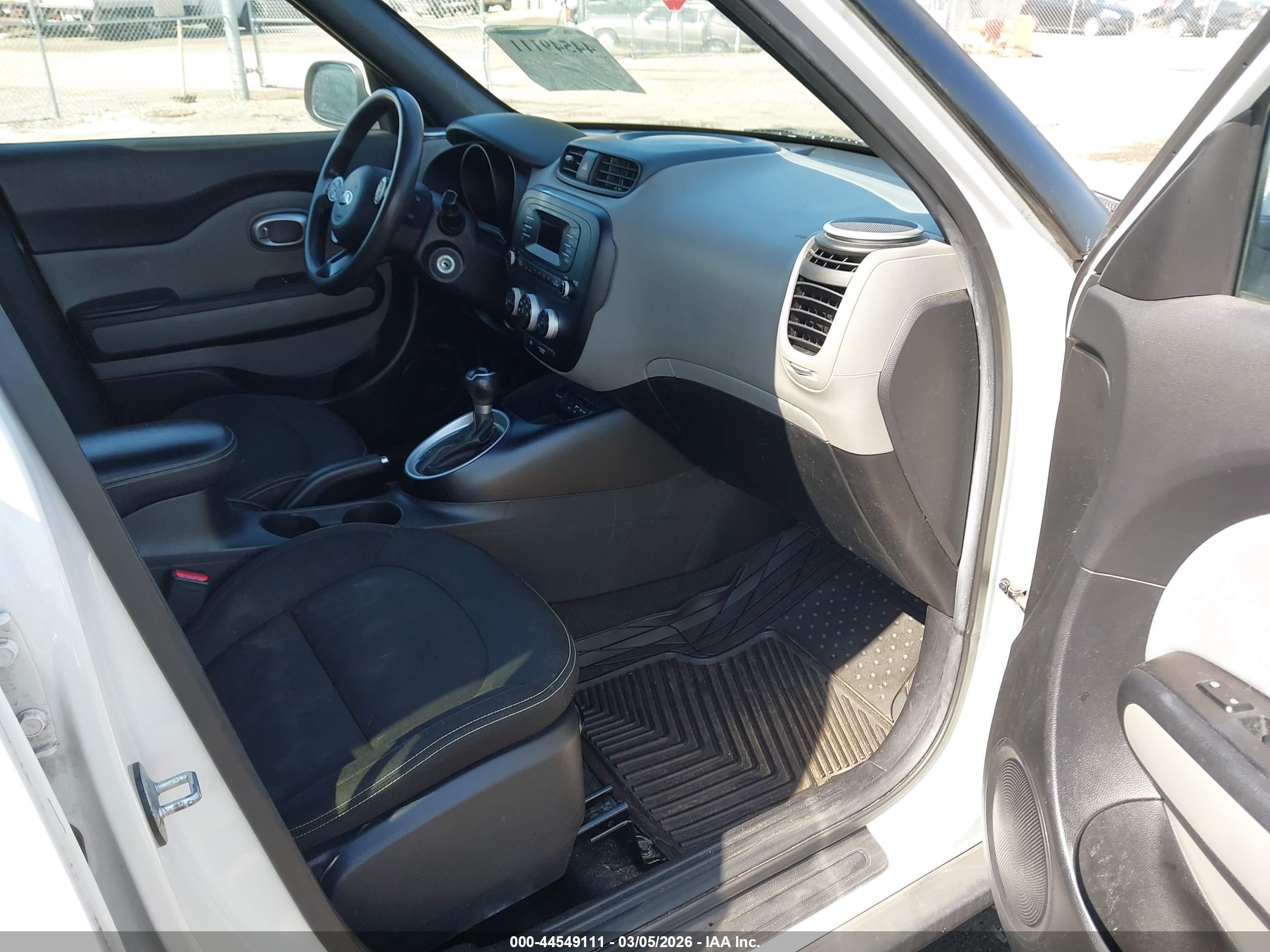KIA SOUL image 5