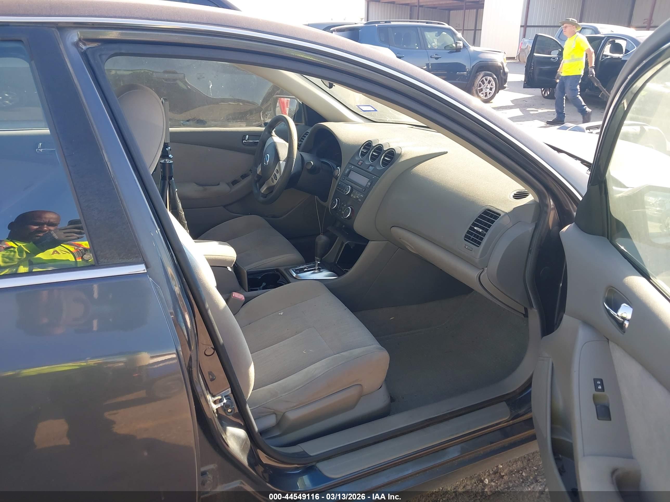 NISSAN ALTIMA image 5