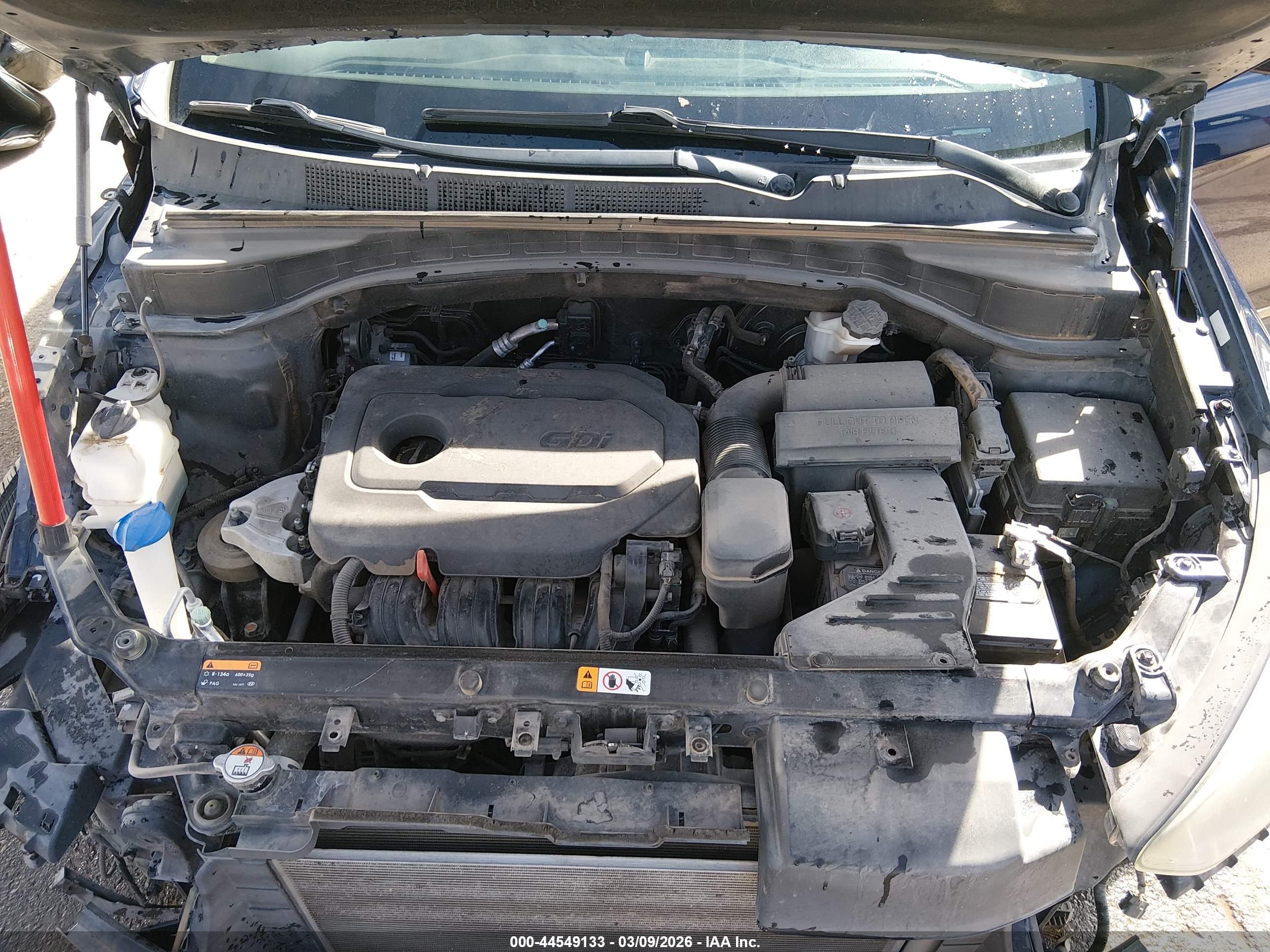 HYUNDAI SANTA image 10