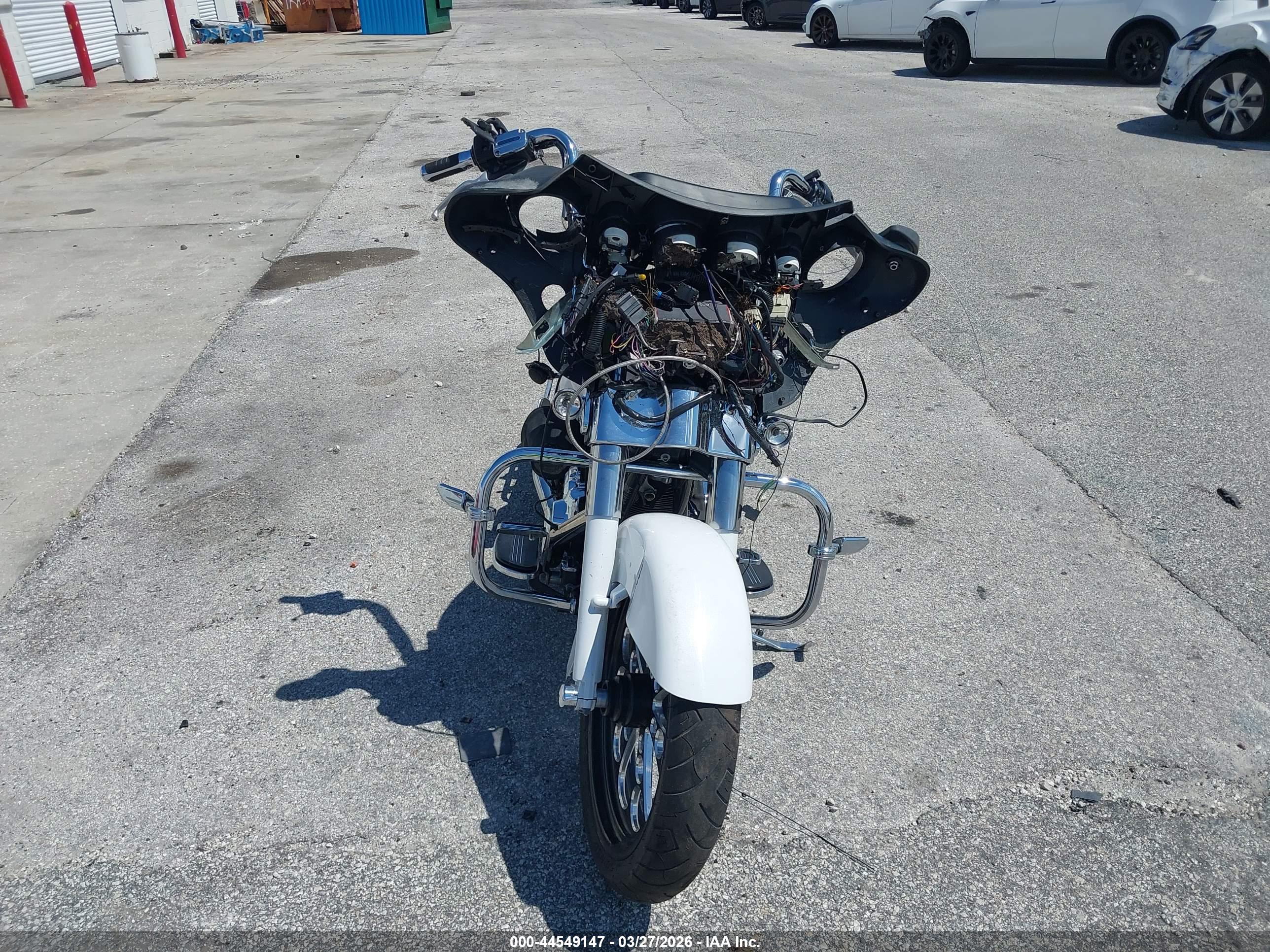 HARLEY-DAVIDSON FLHX image 5