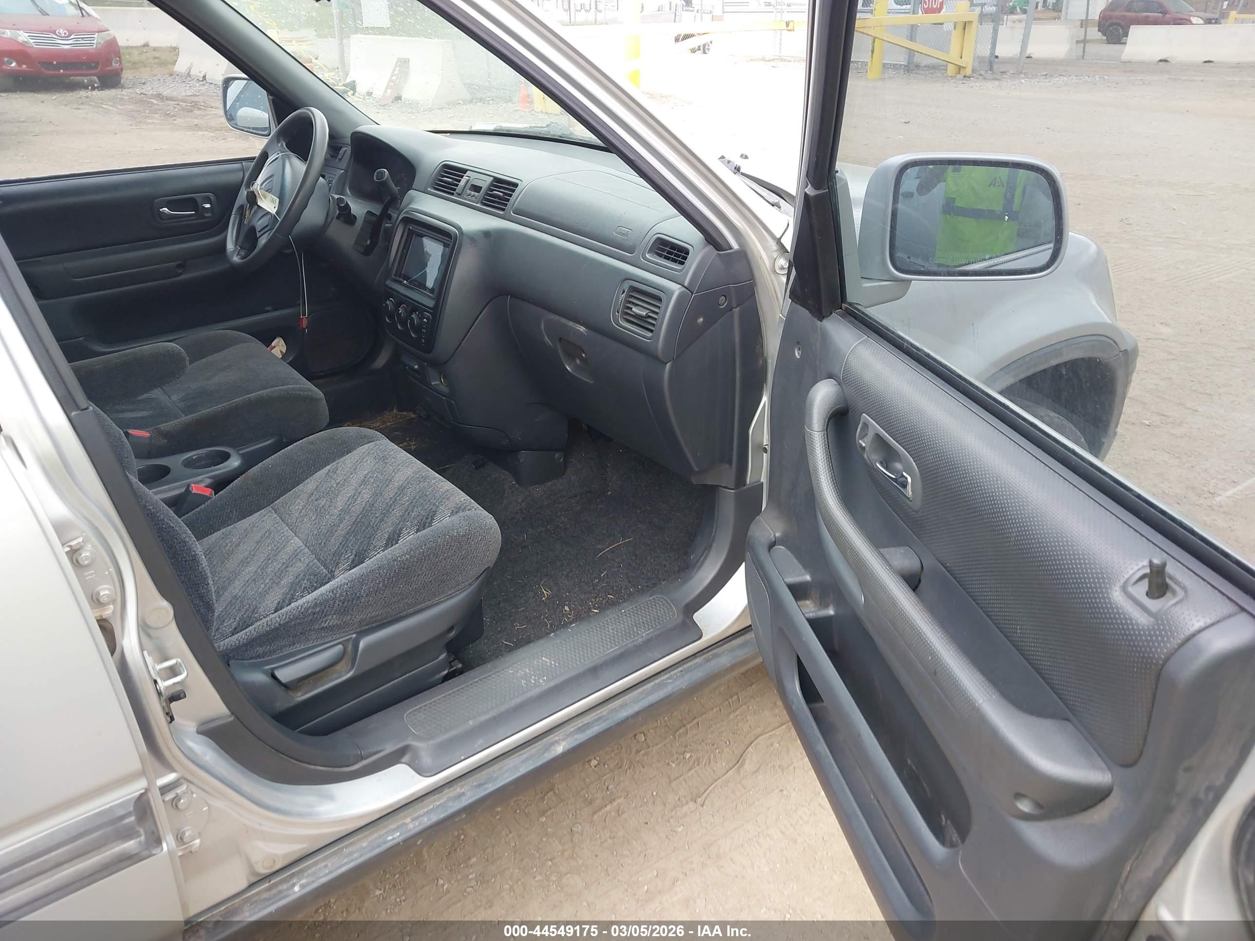 HONDA CR-V image 5