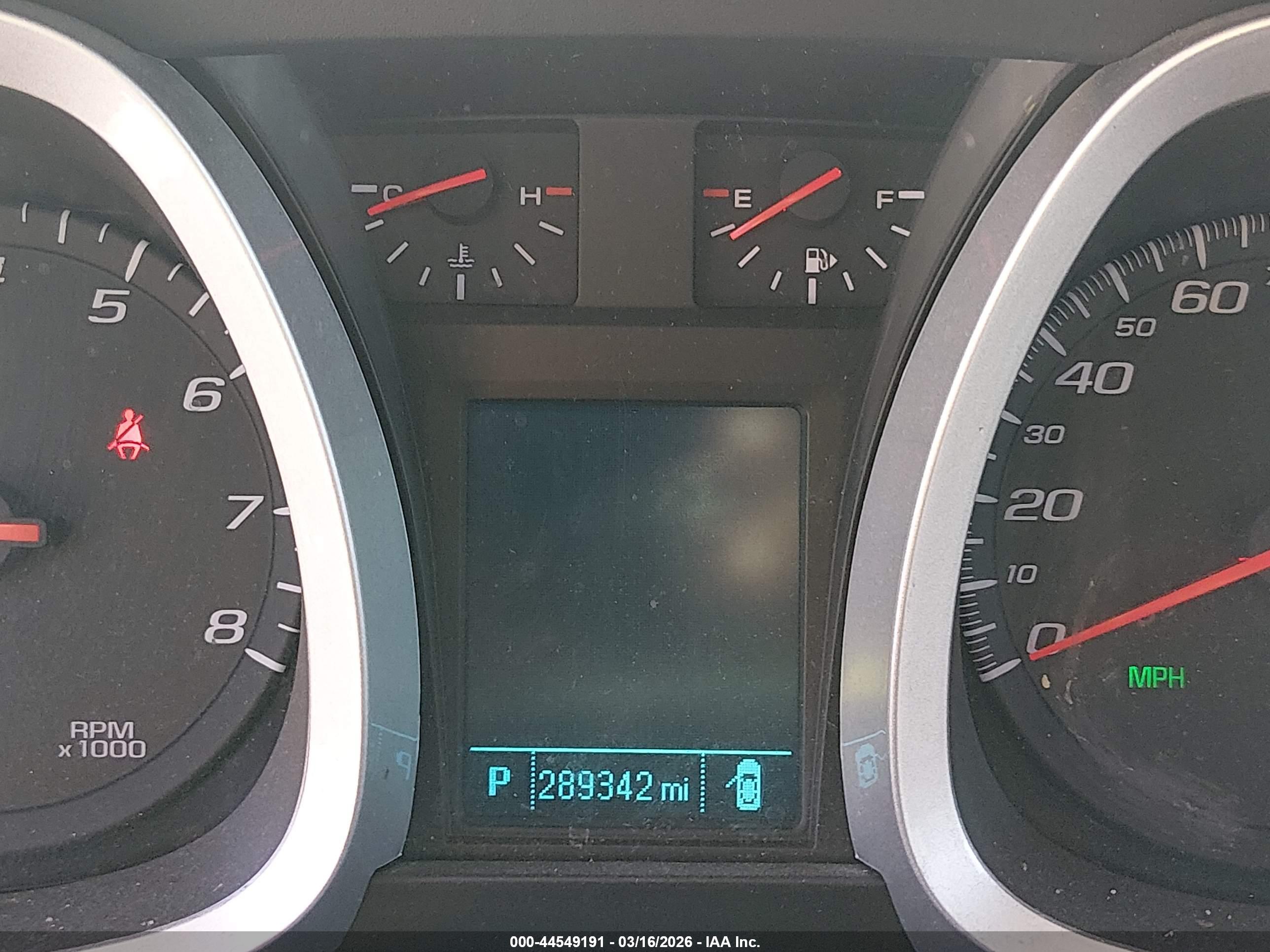 CHEVROLET EQUINOX image 7