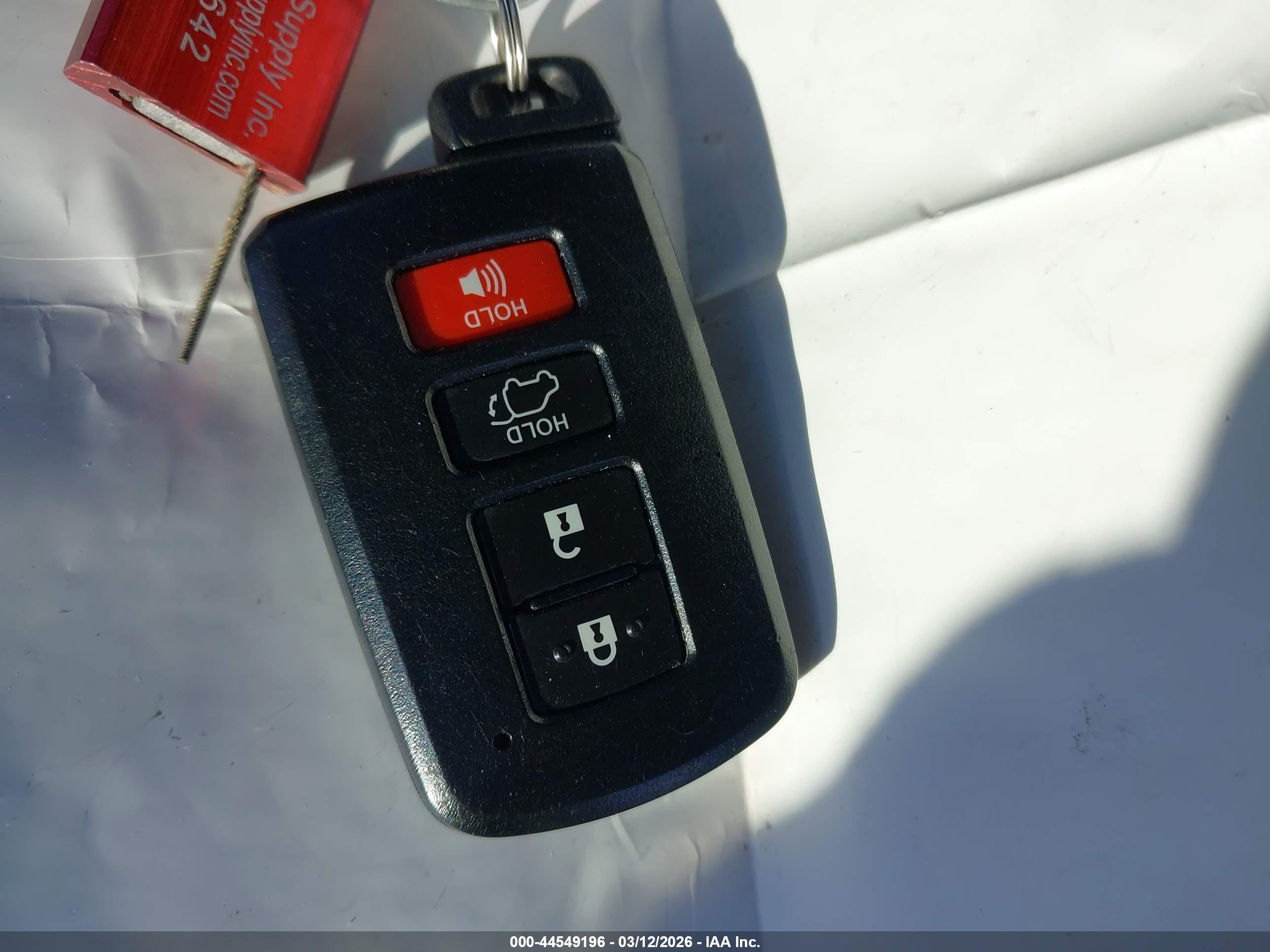 TOYOTA HIGHLANDER image 11
