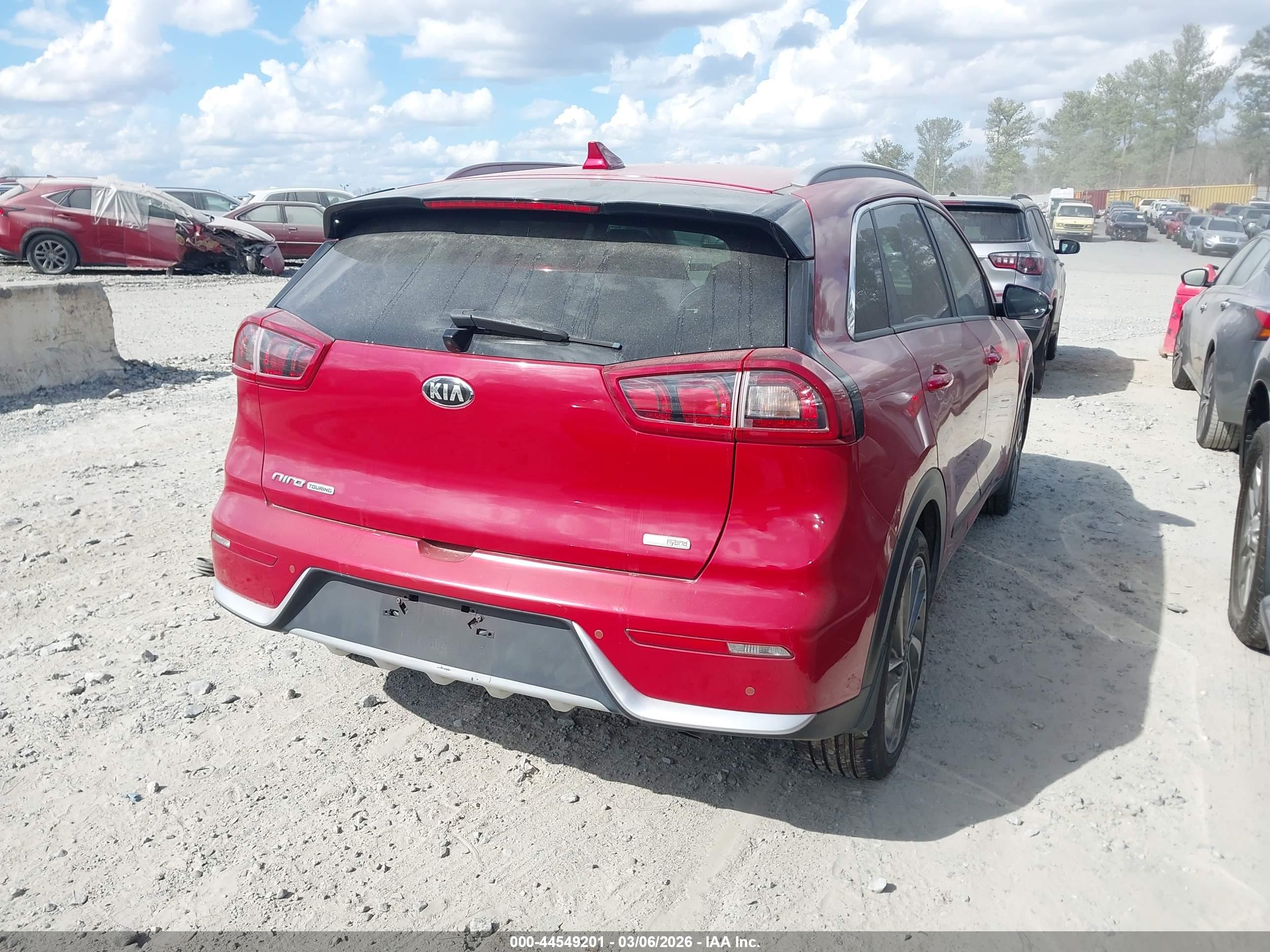 KIA NIRO image 4