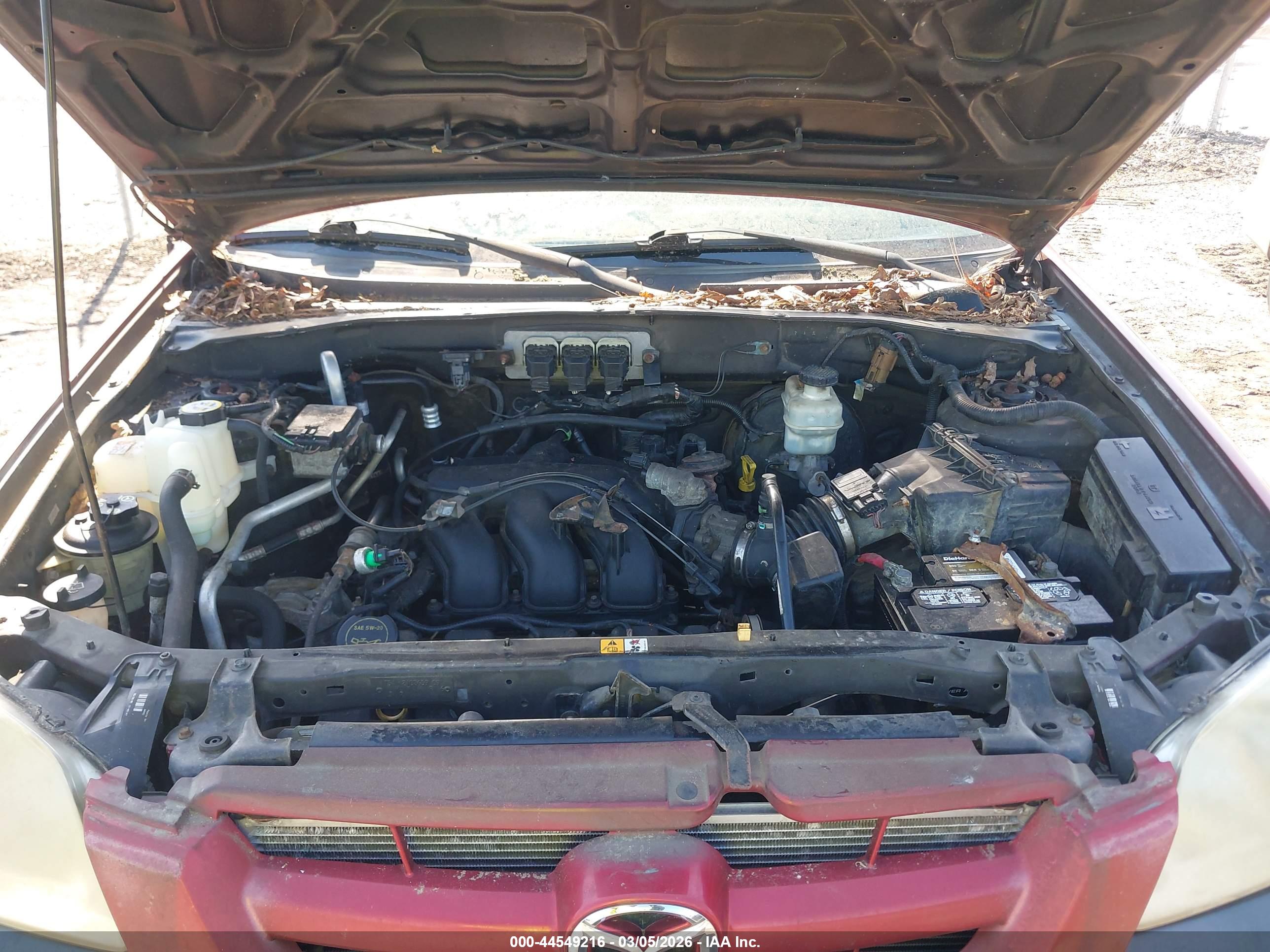 MAZDA TRIBUTE image 10