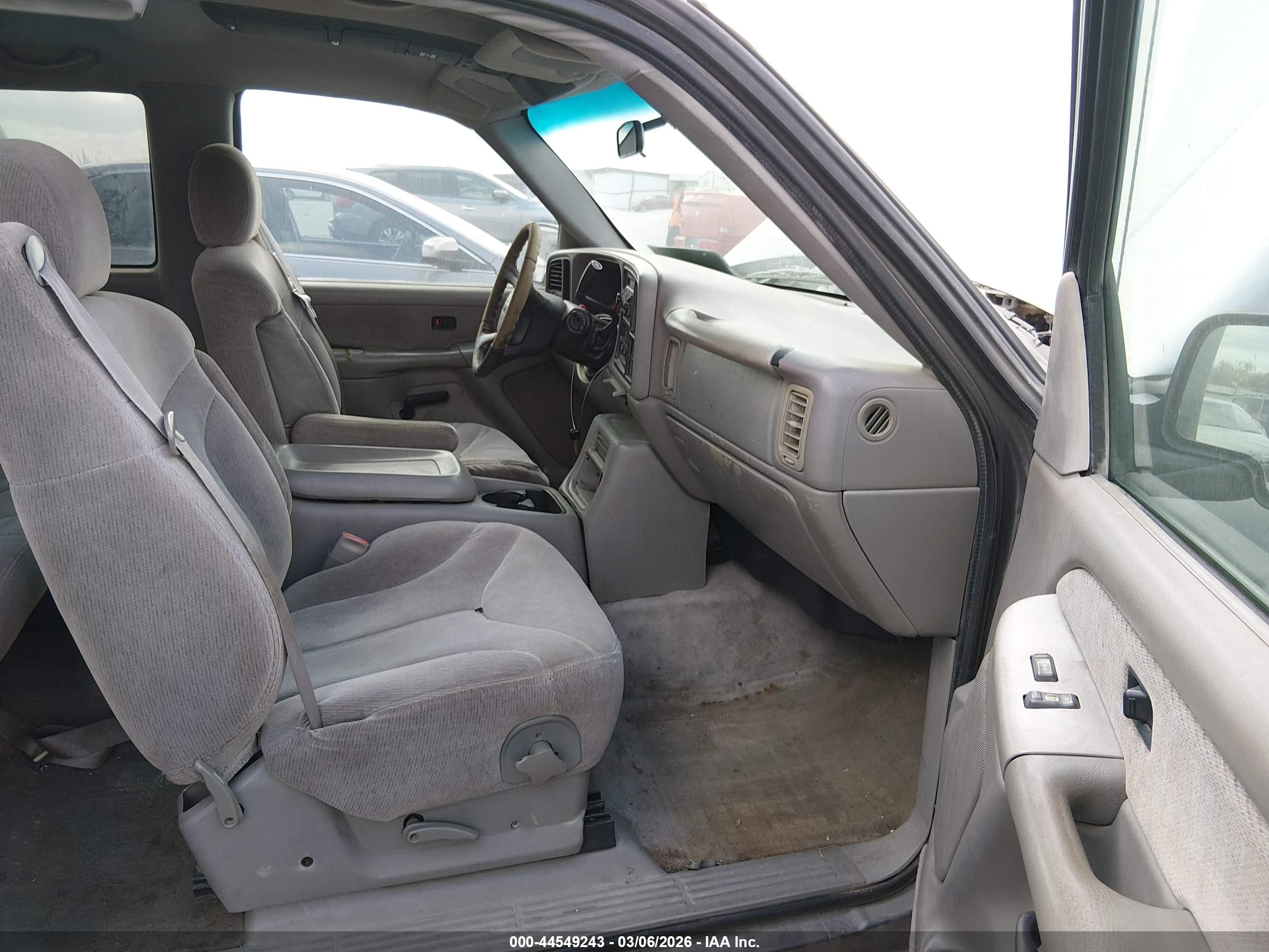 GMC SIERRA image 5