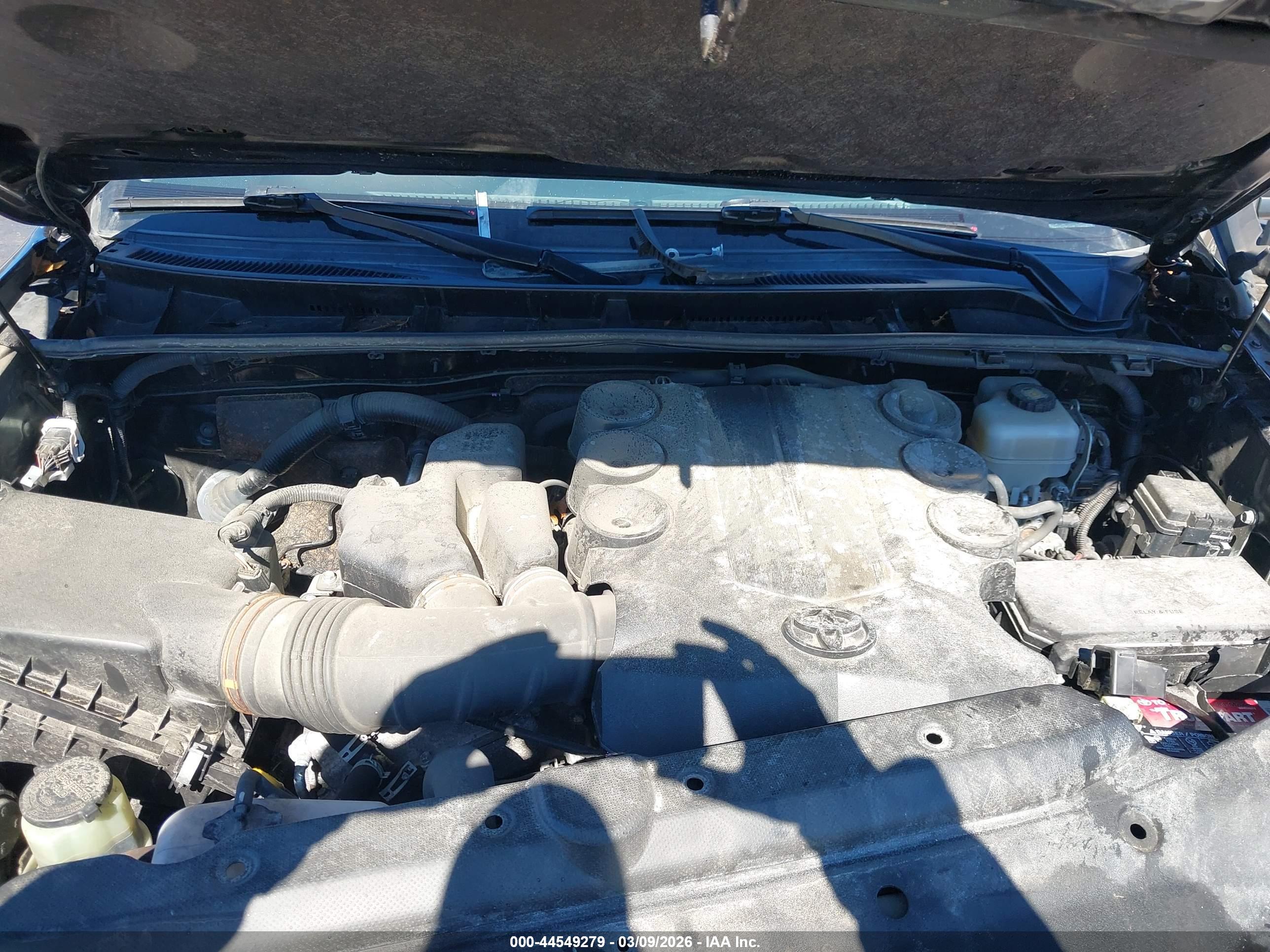 TOYOTA 4RUNNER image 10
