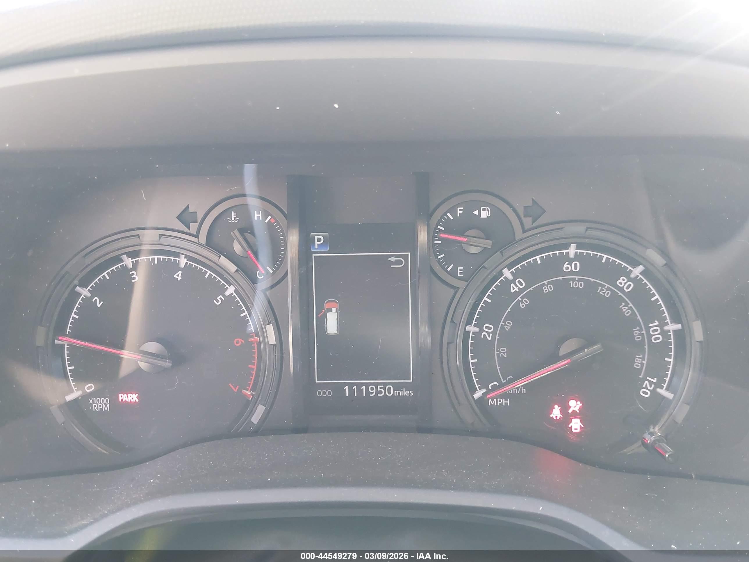 TOYOTA 4RUNNER image 7