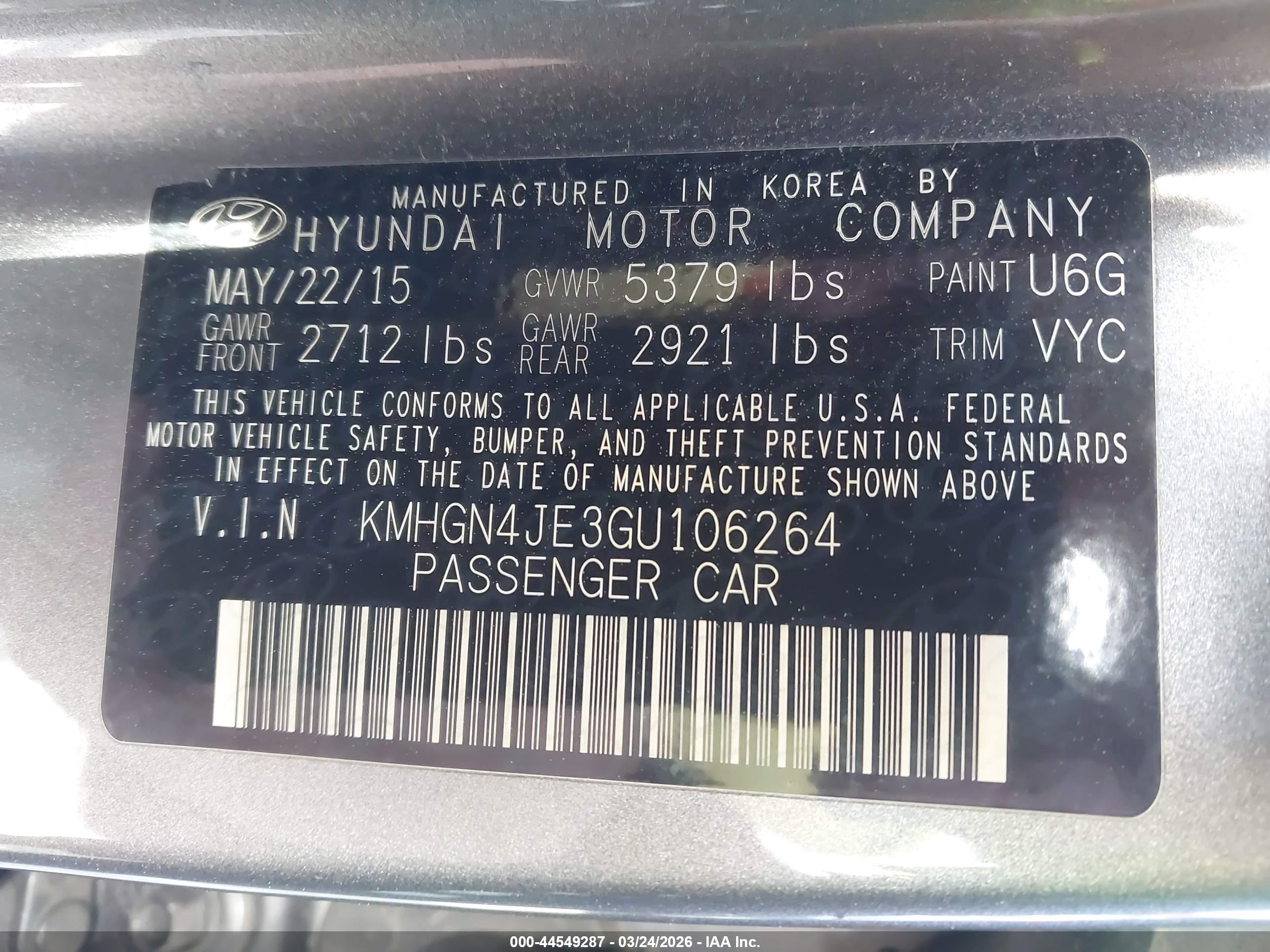 HYUNDAI GENESIS image 9