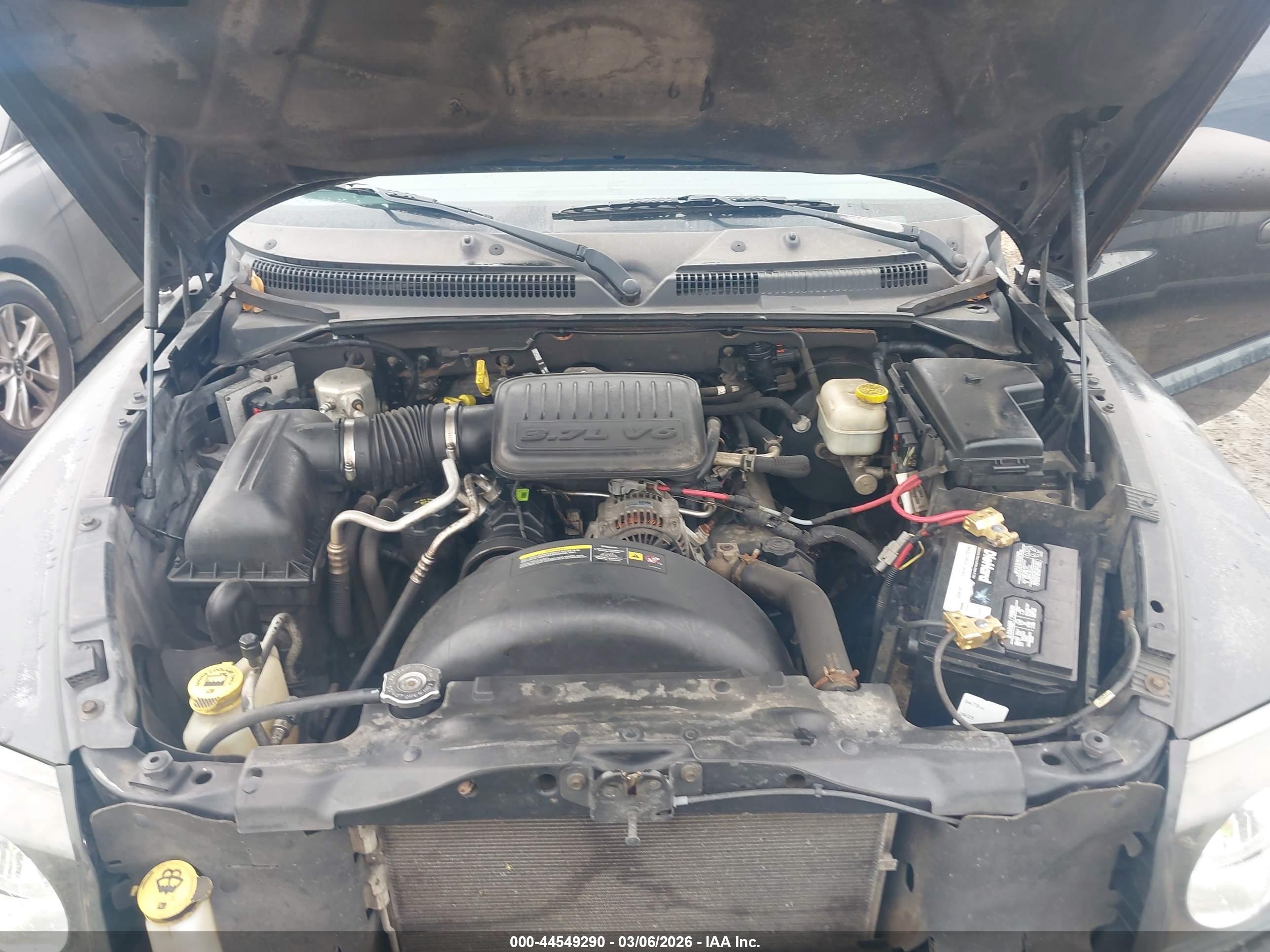 DODGE DAKOTA image 10