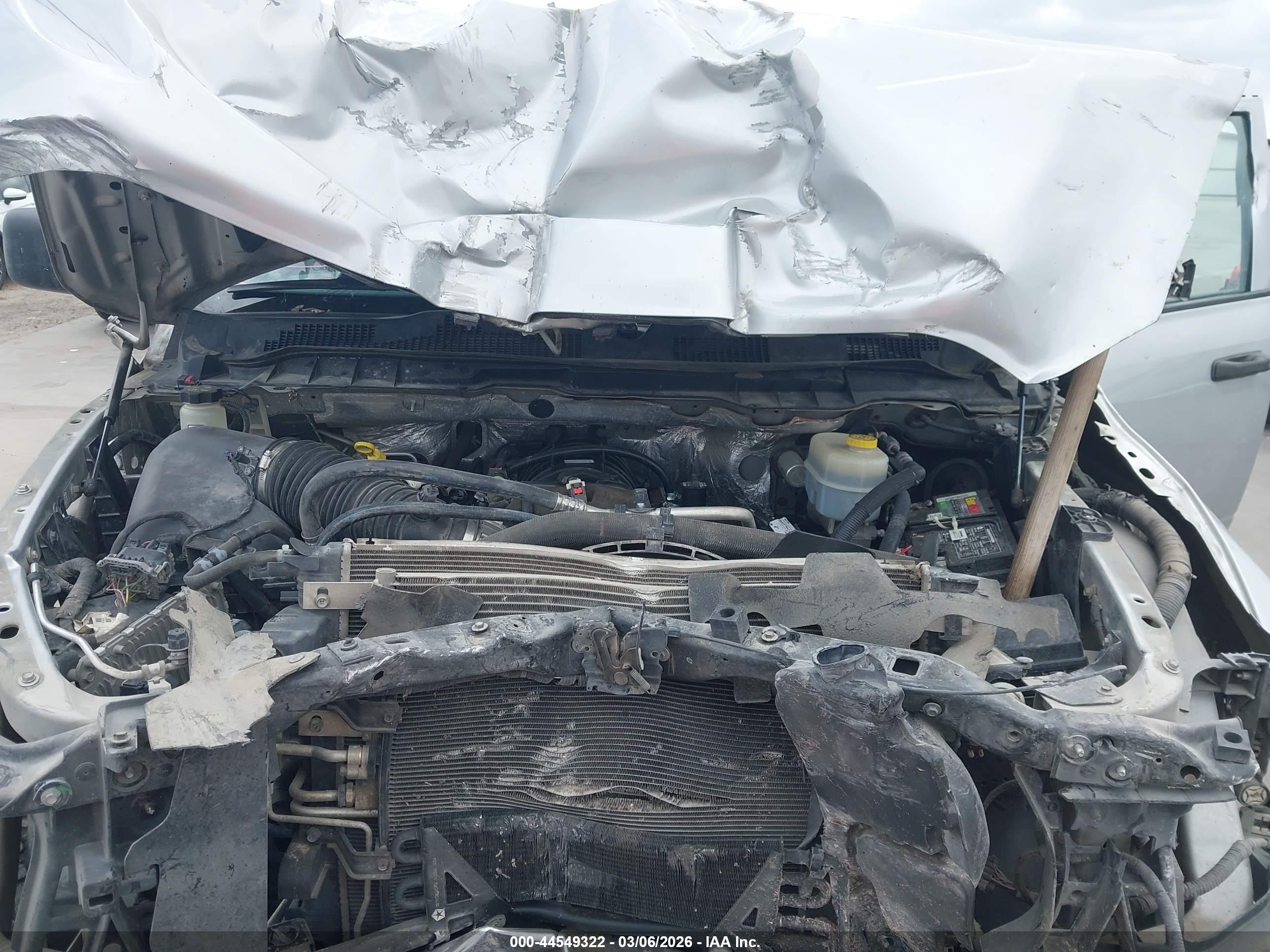 RAM 2500 image 10