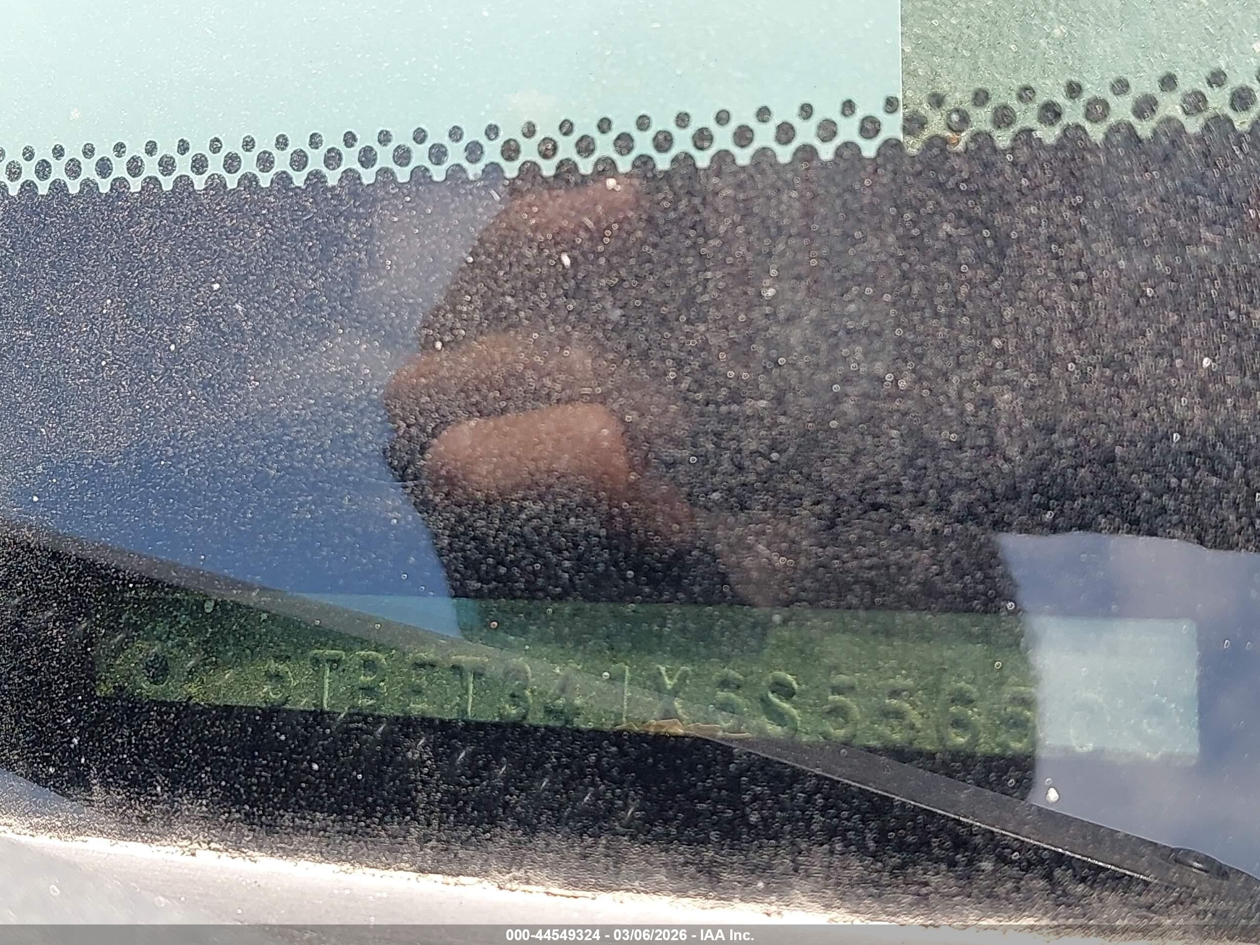 TOYOTA TUNDRA image 9