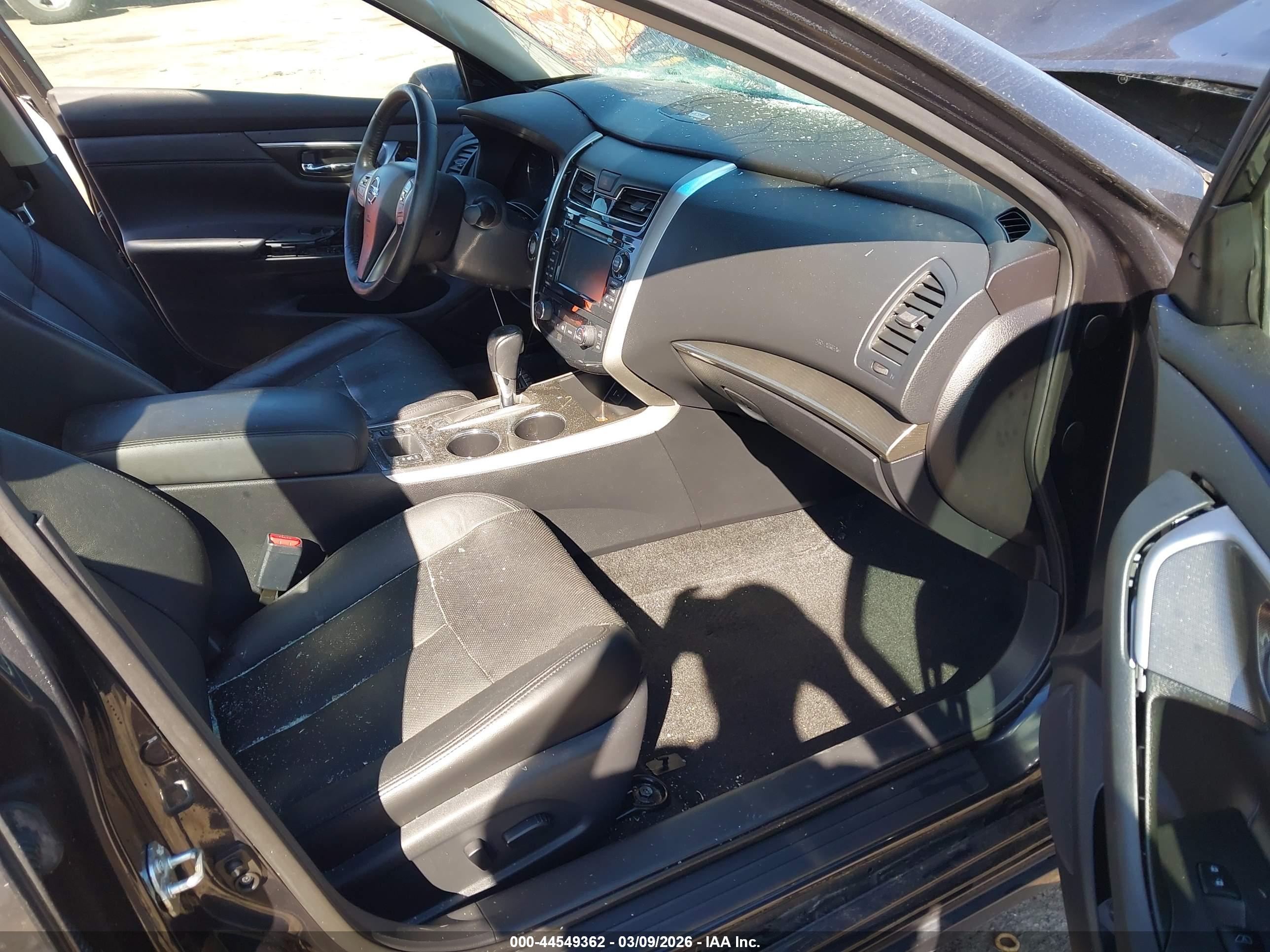 NISSAN ALTIMA image 5