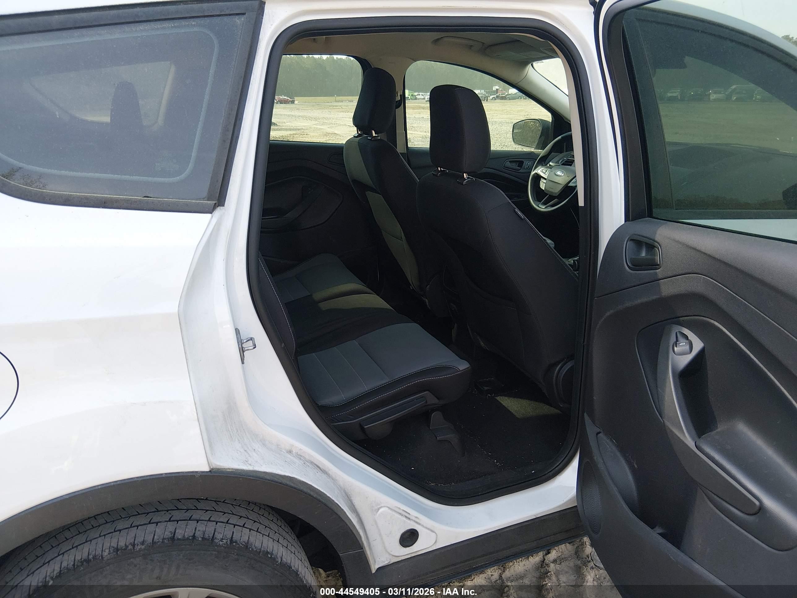 FORD ESCAPE image 8