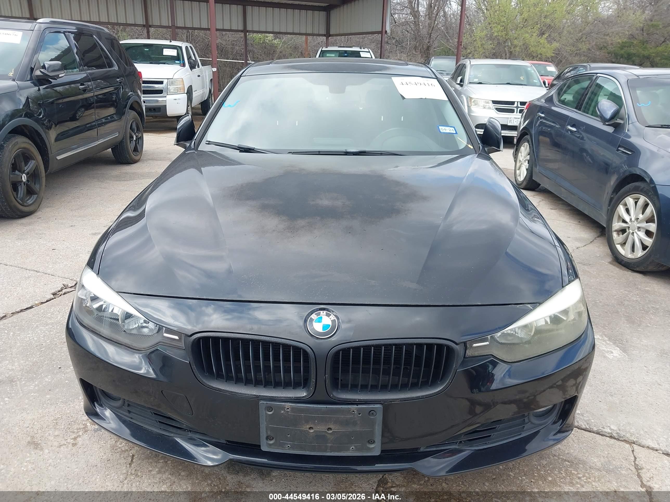 BMW 328I image 6