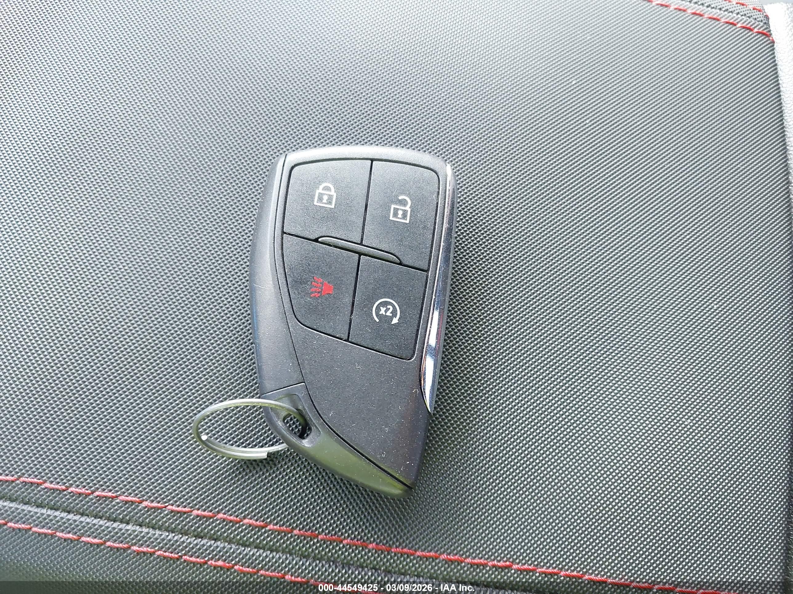 CHEVROLET COLORADO image 11