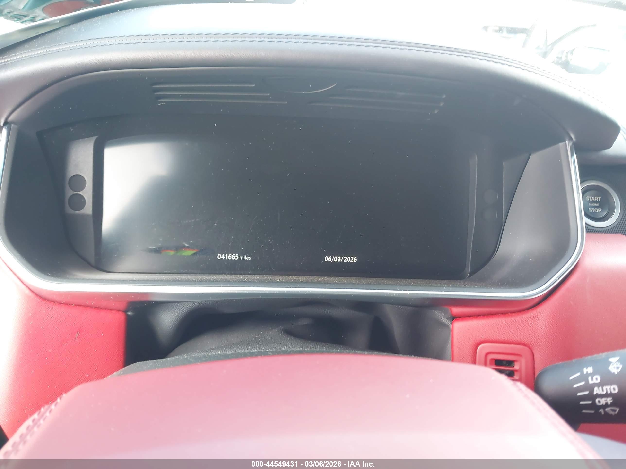 LAND ROVER image 7