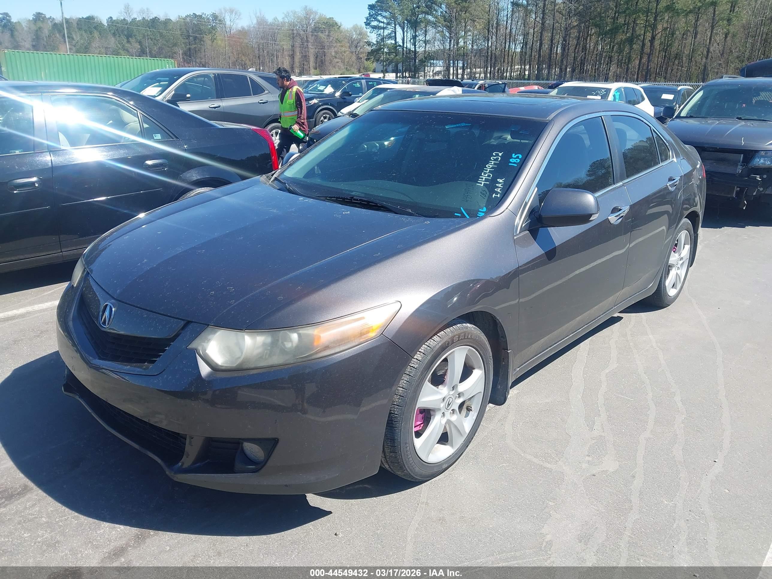 ACURA TSX image 2