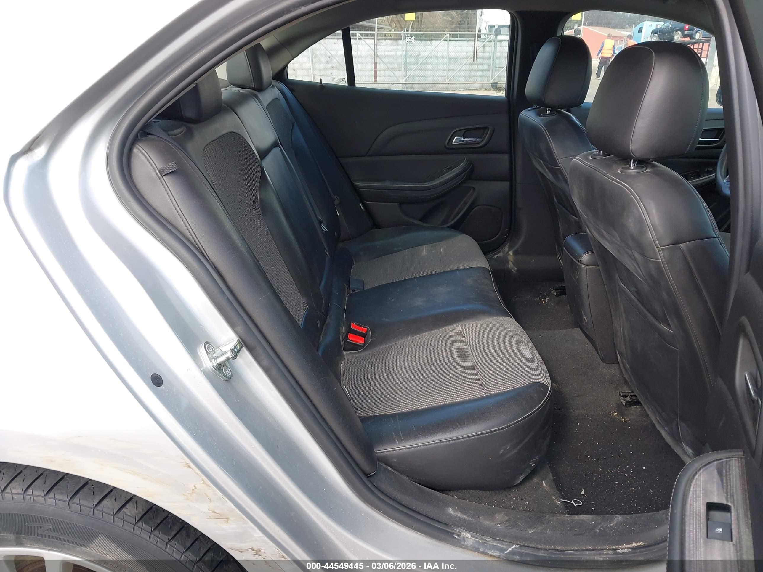 CHEVROLET MALIBU image 8