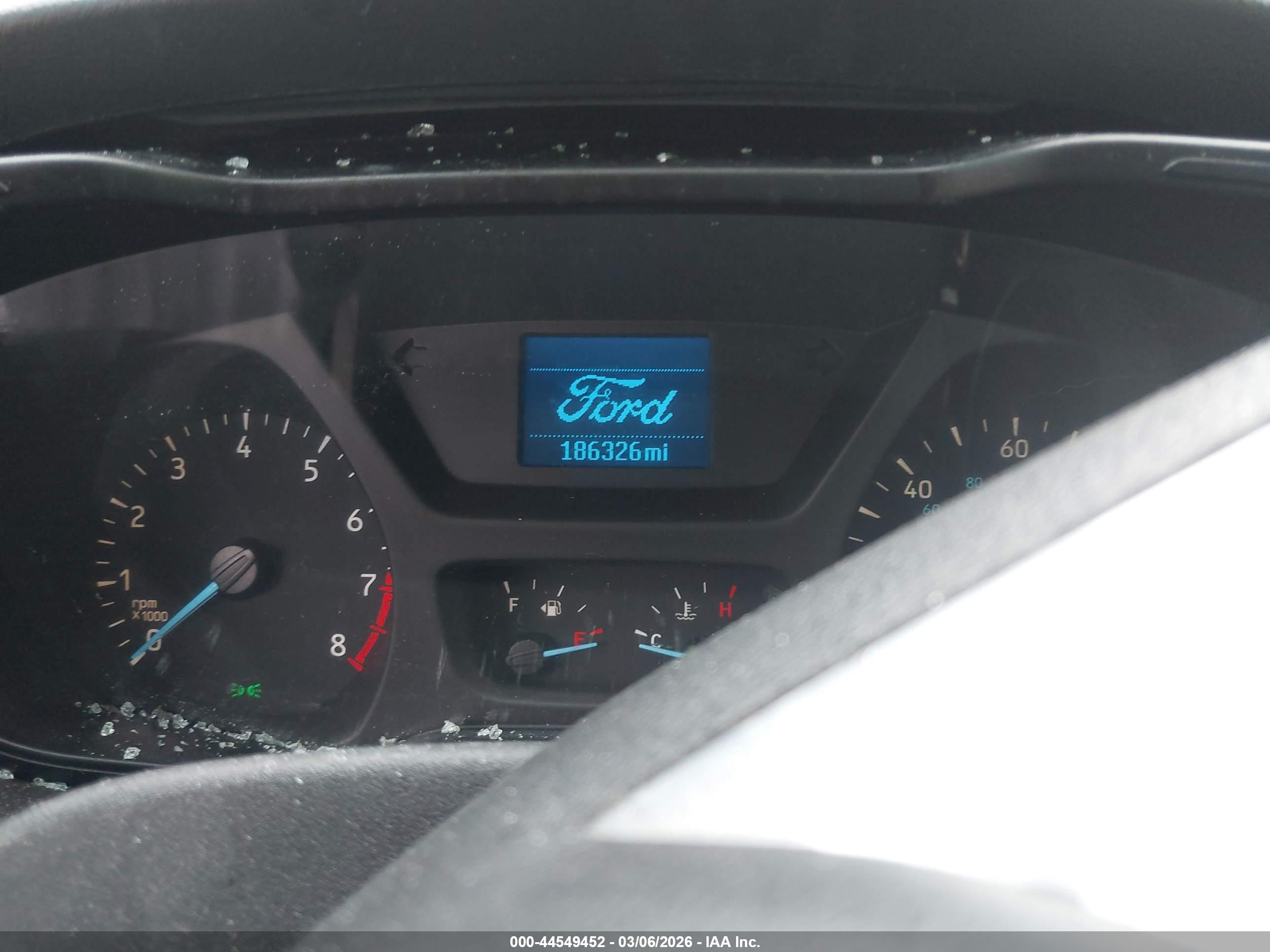 FORD TRANSIT-250 image 7