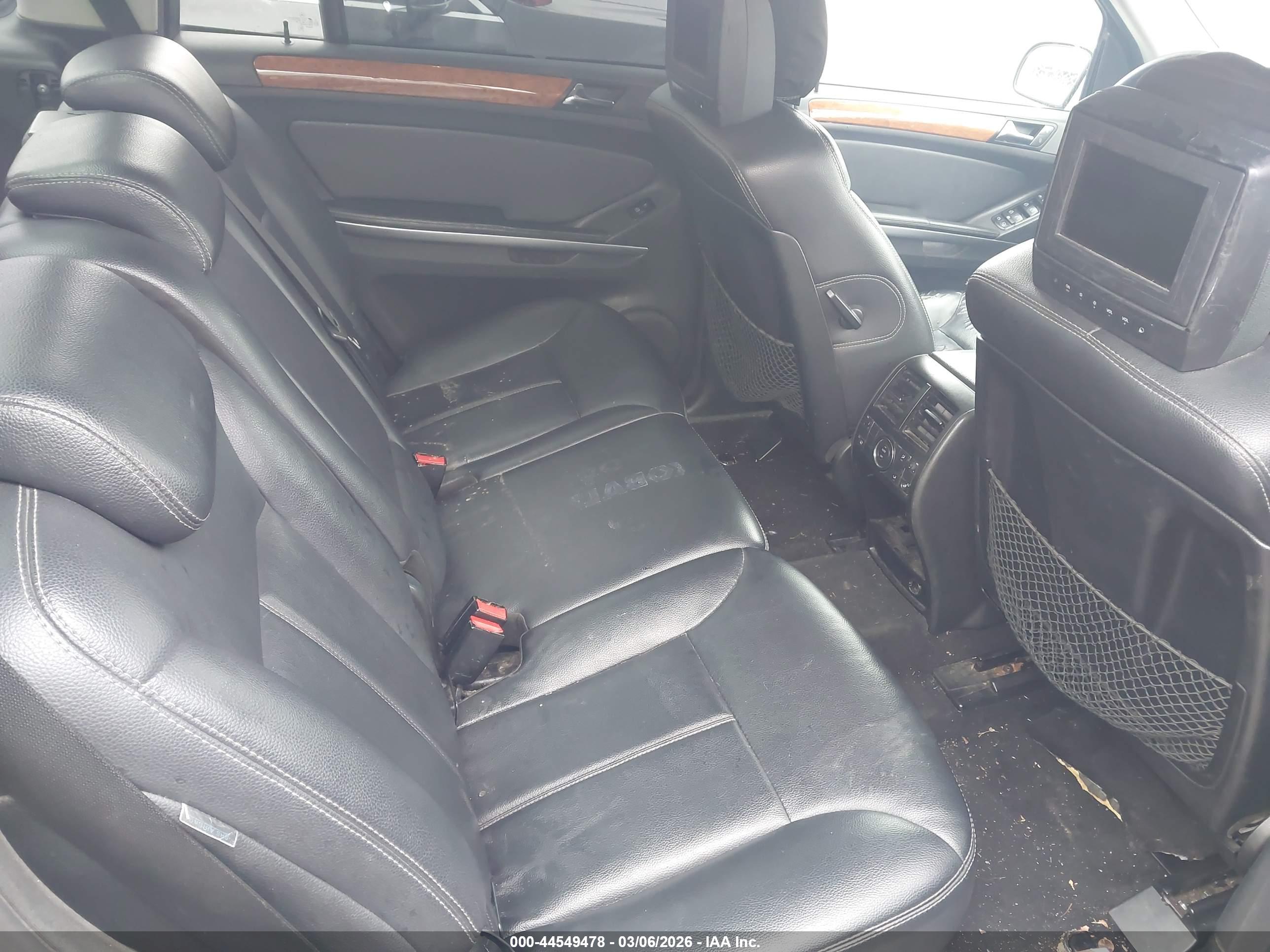 MERCEDES-BENZ GL image 8