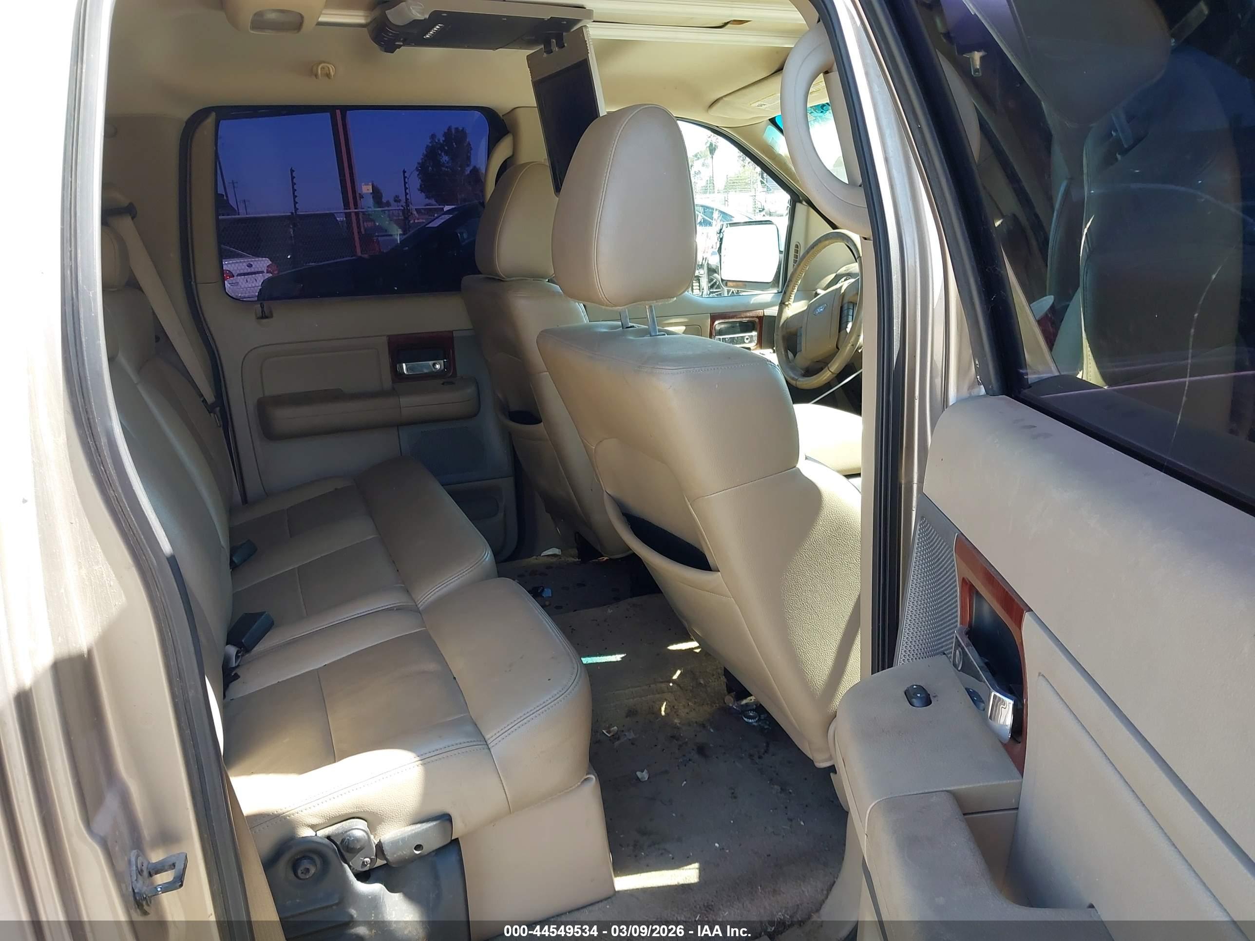 FORD F-150 image 8
