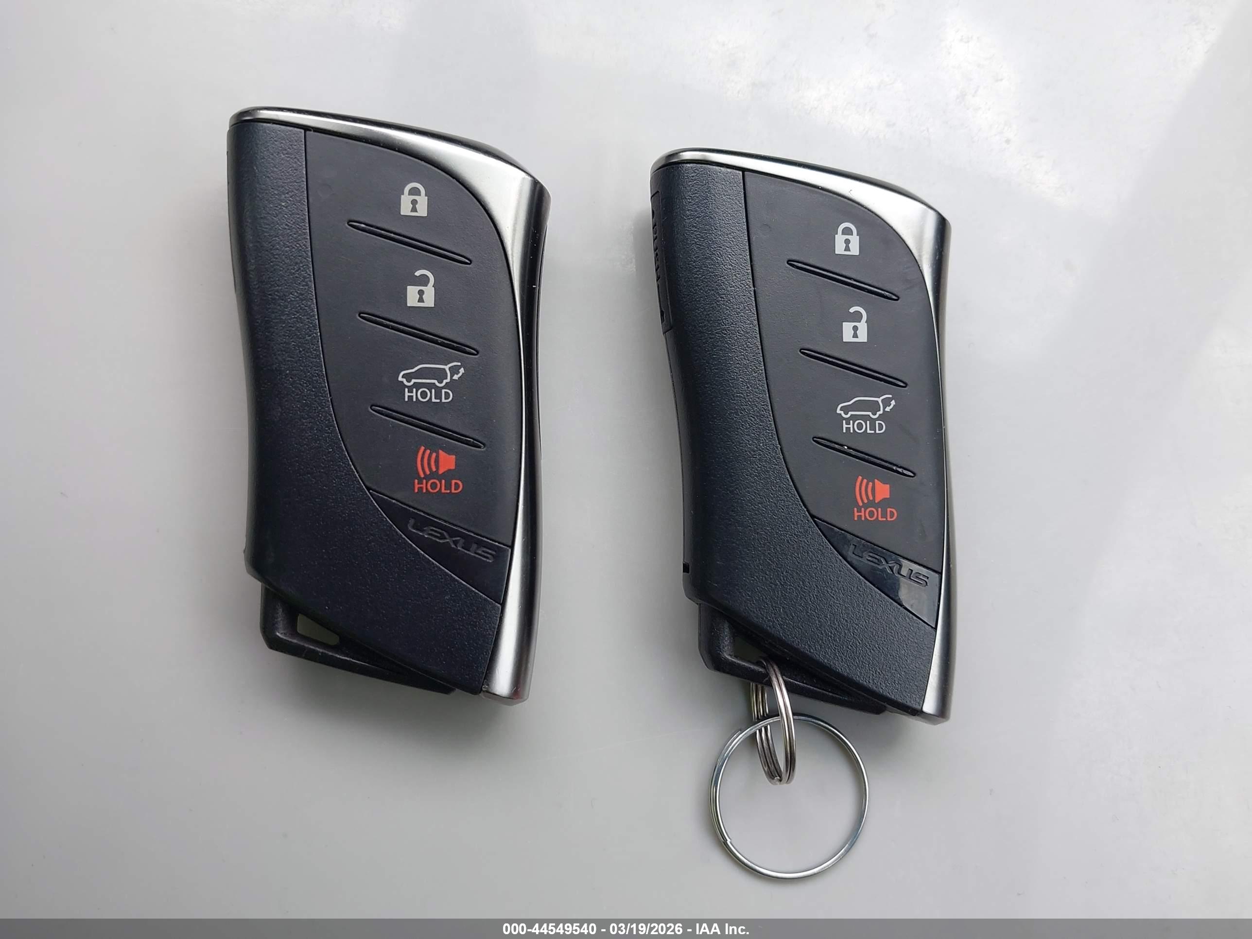 LEXUS RX image 11