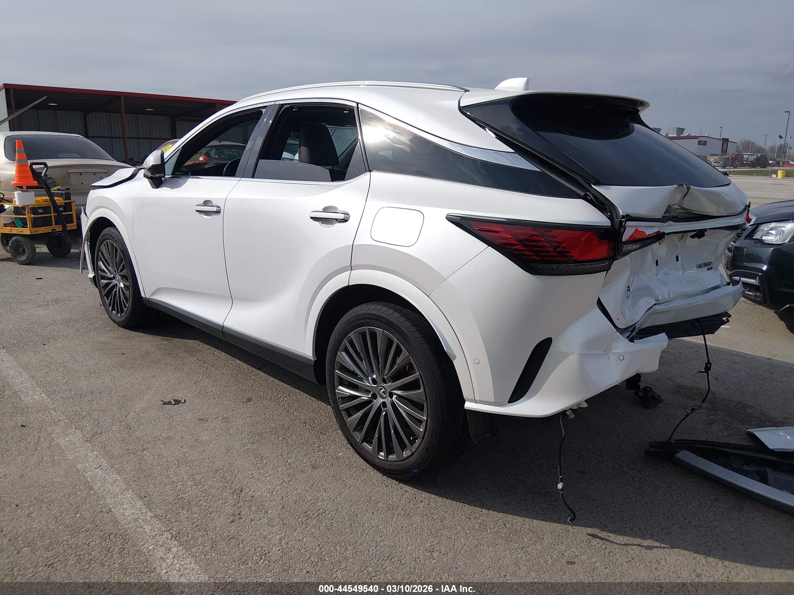 LEXUS RX image 3