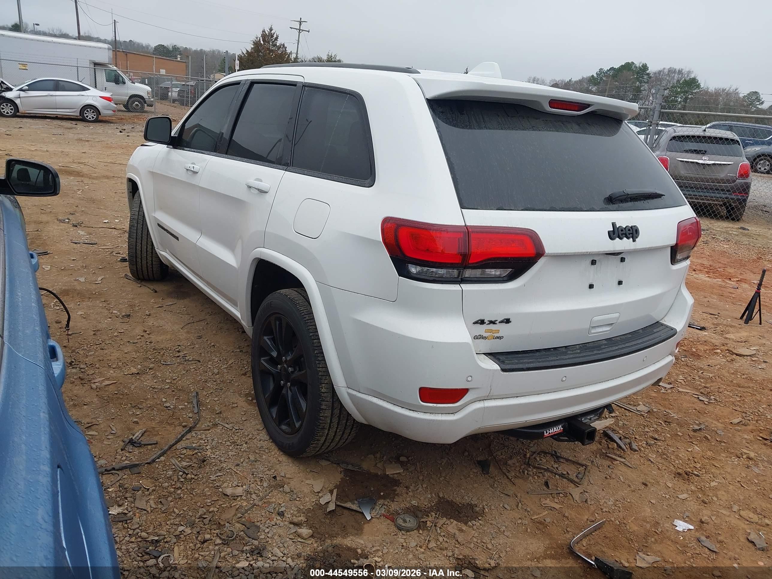 JEEP GRAND image 3