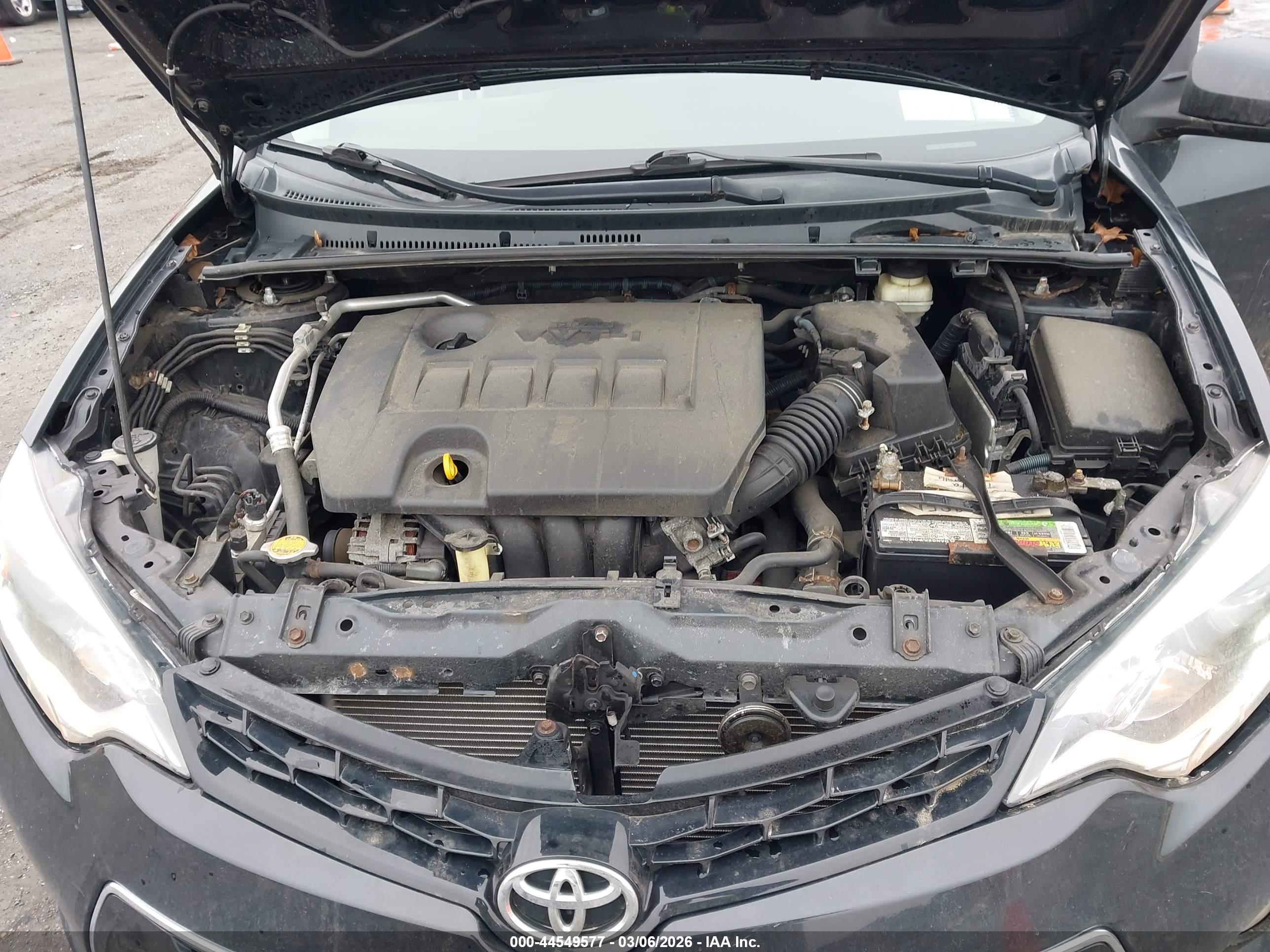 TOYOTA COROLLA image 10