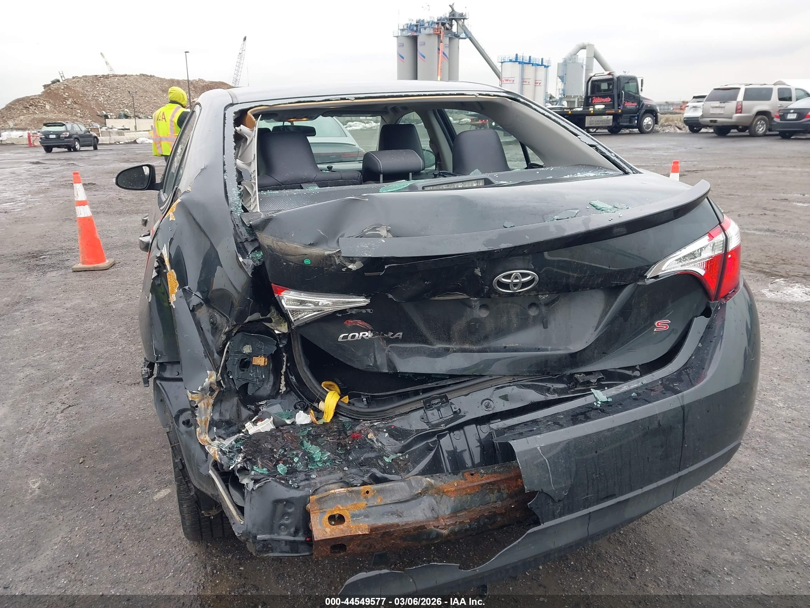 TOYOTA COROLLA image 6