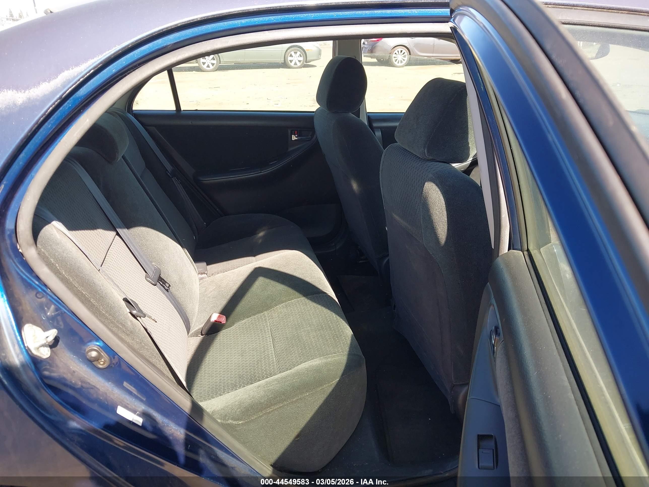 TOYOTA COROLLA image 8