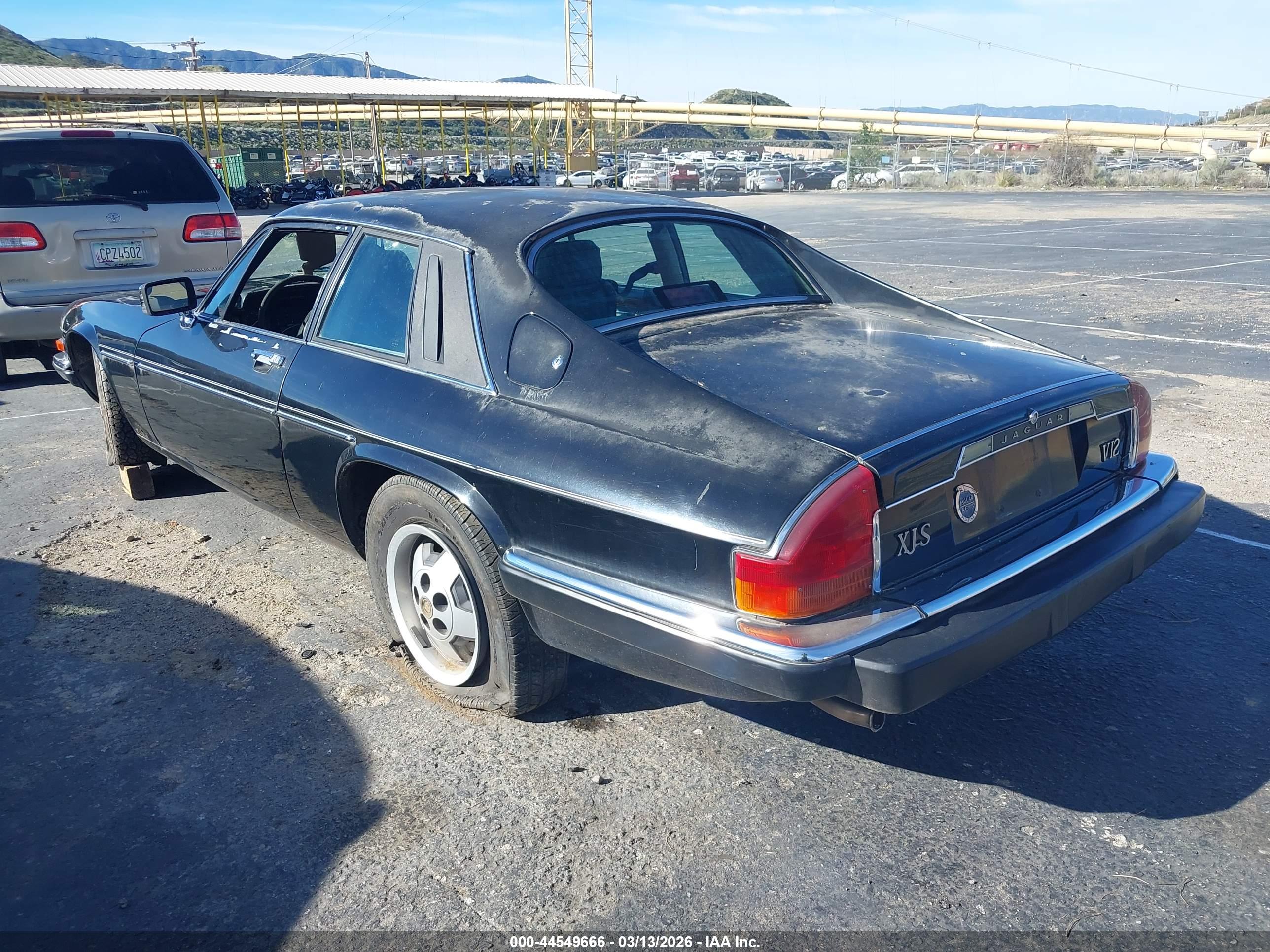 JAGUAR XJS image 3
