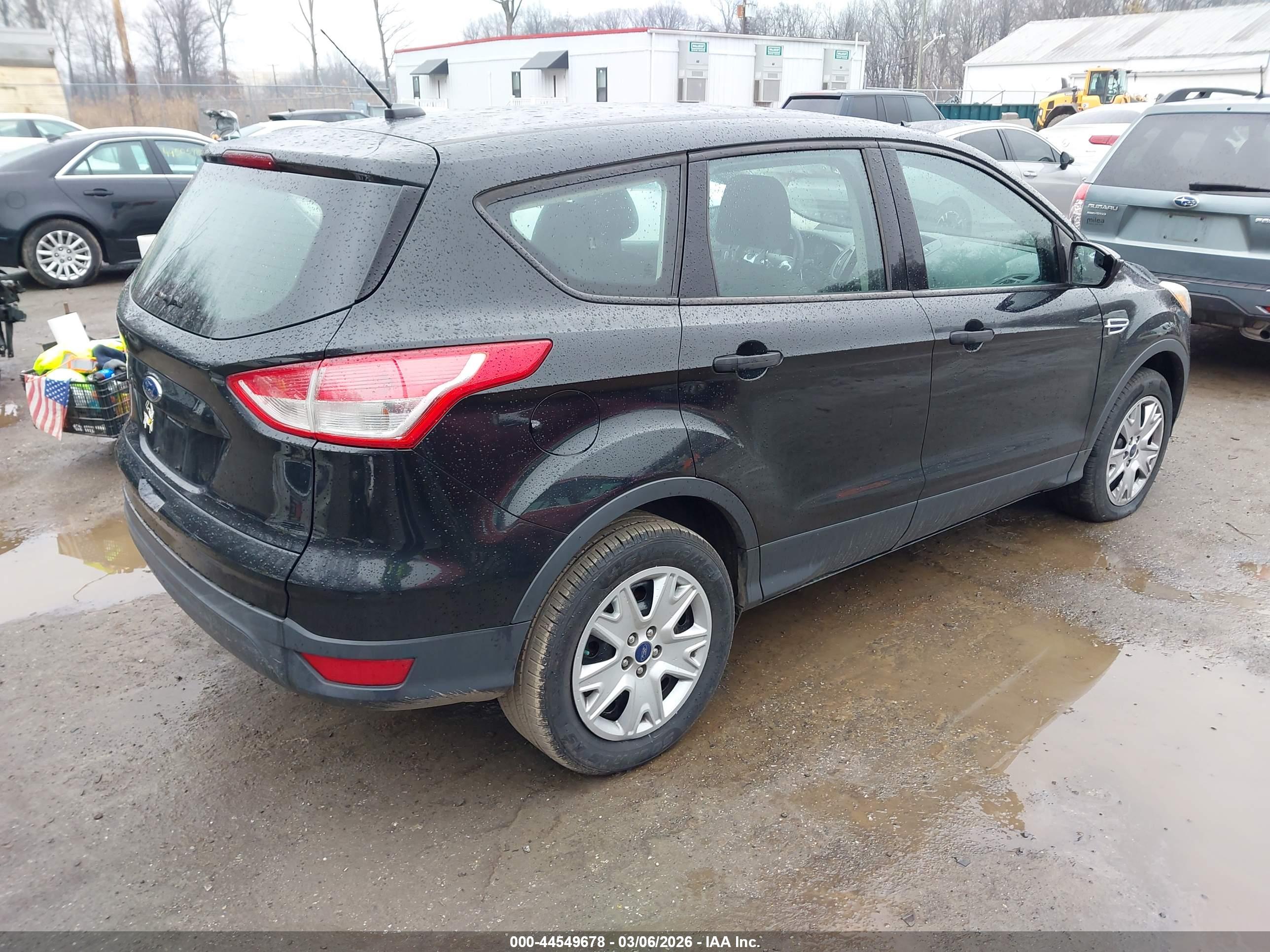 FORD ESCAPE image 4