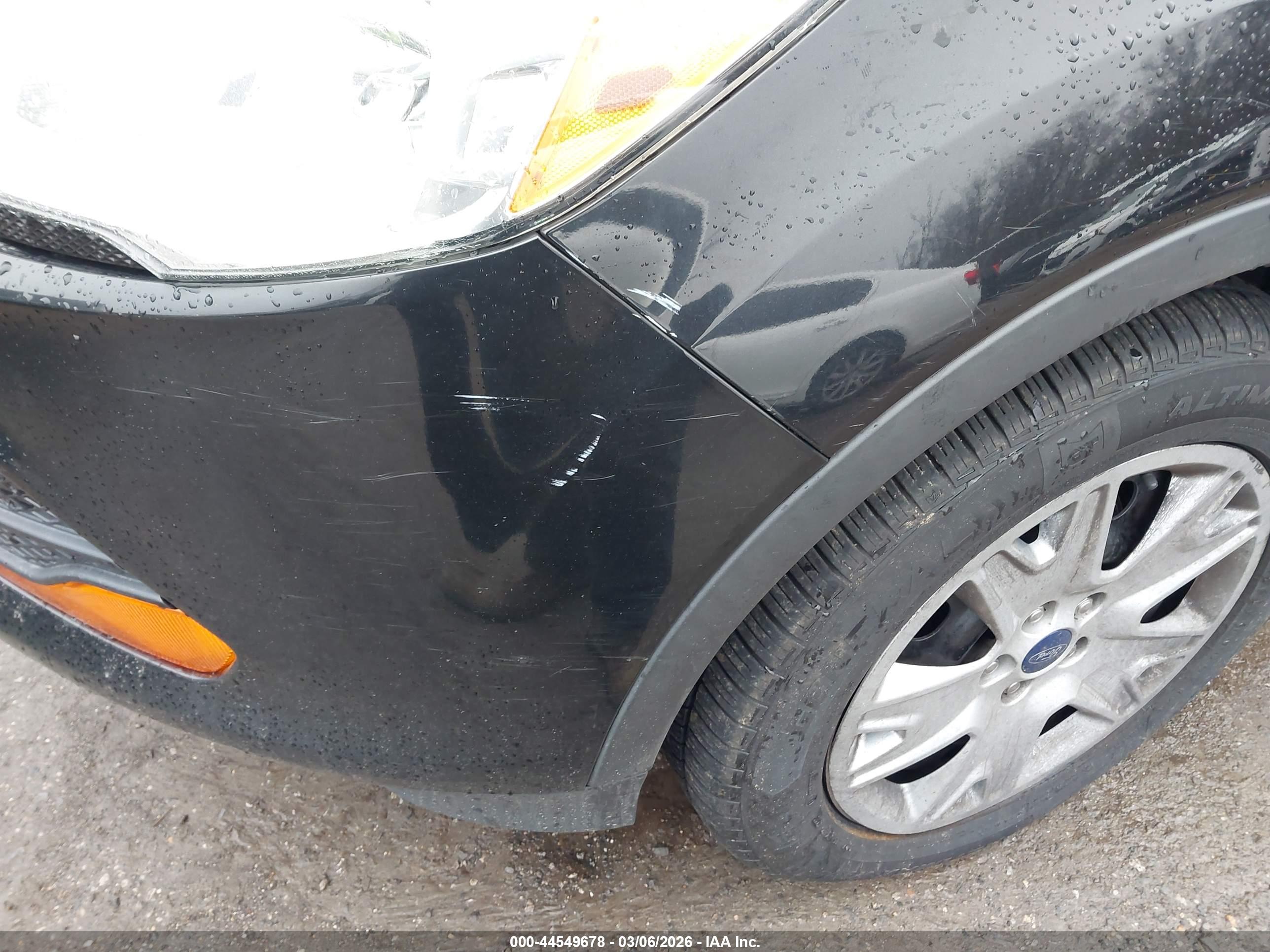 FORD ESCAPE image 6