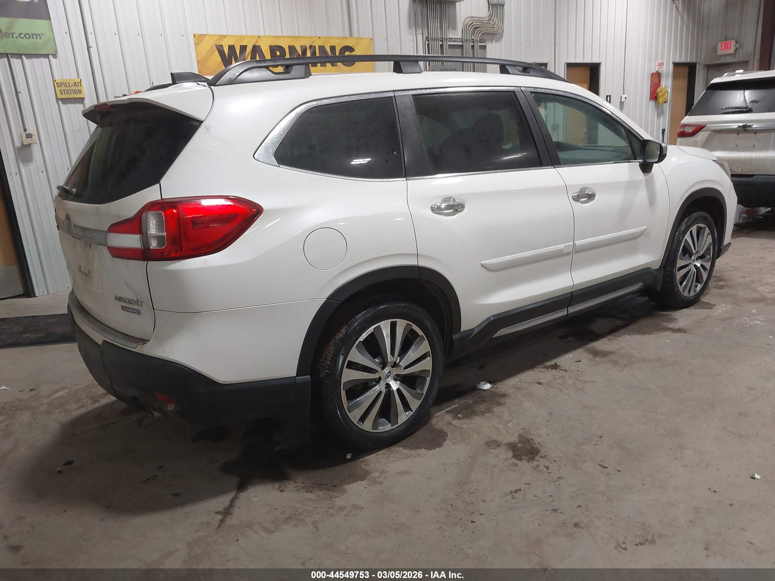 SUBARU ASCENT image 4