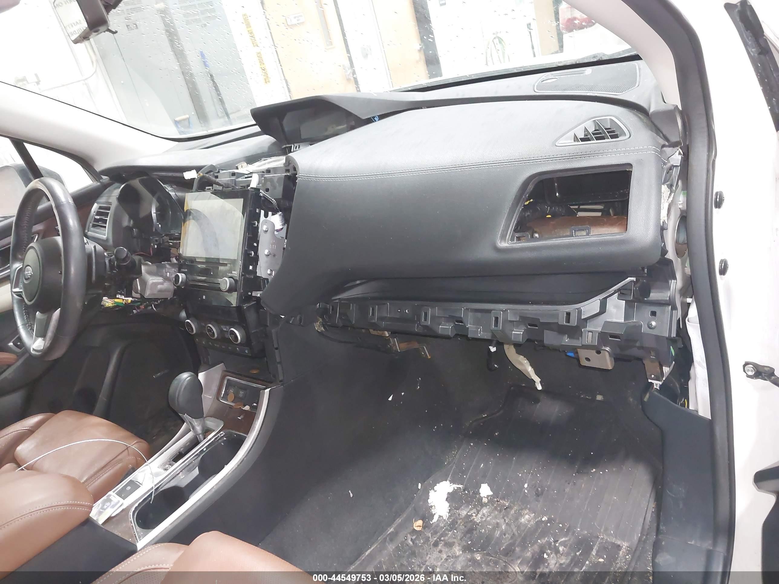 SUBARU ASCENT image 6