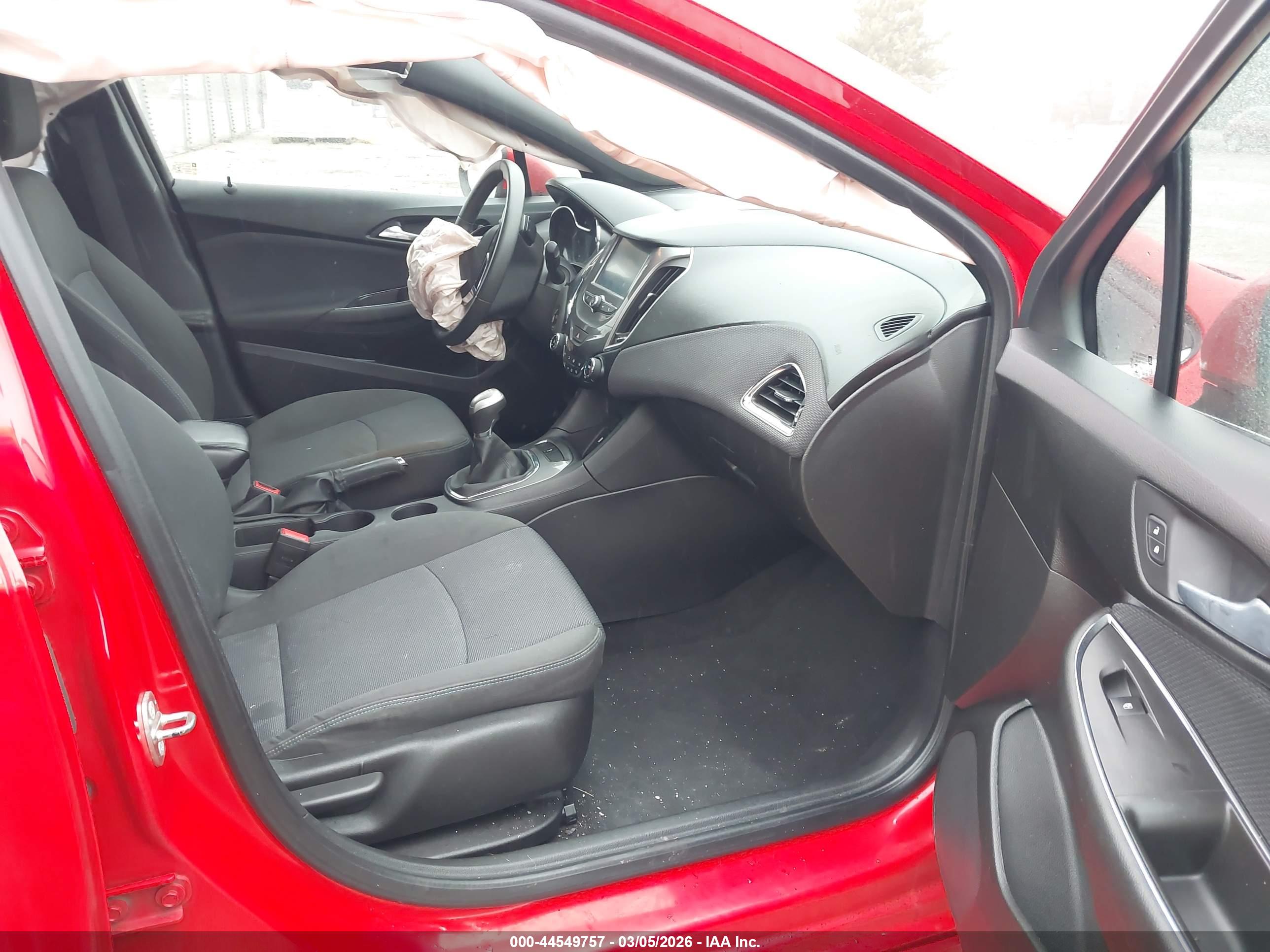 CHEVROLET CRUZE image 5