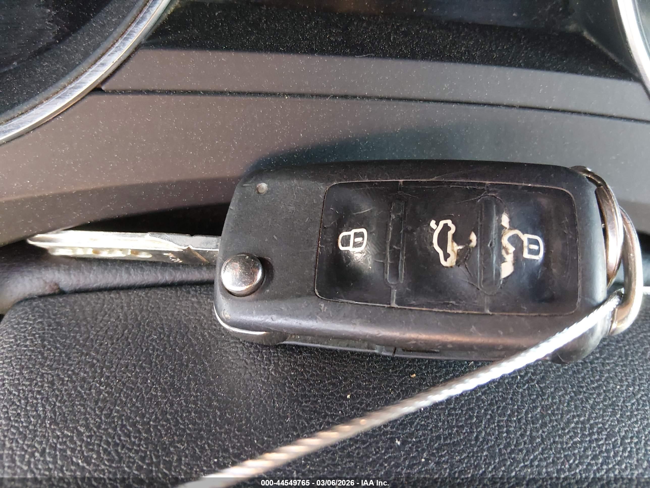 VOLKSWAGEN JETTA image 11
