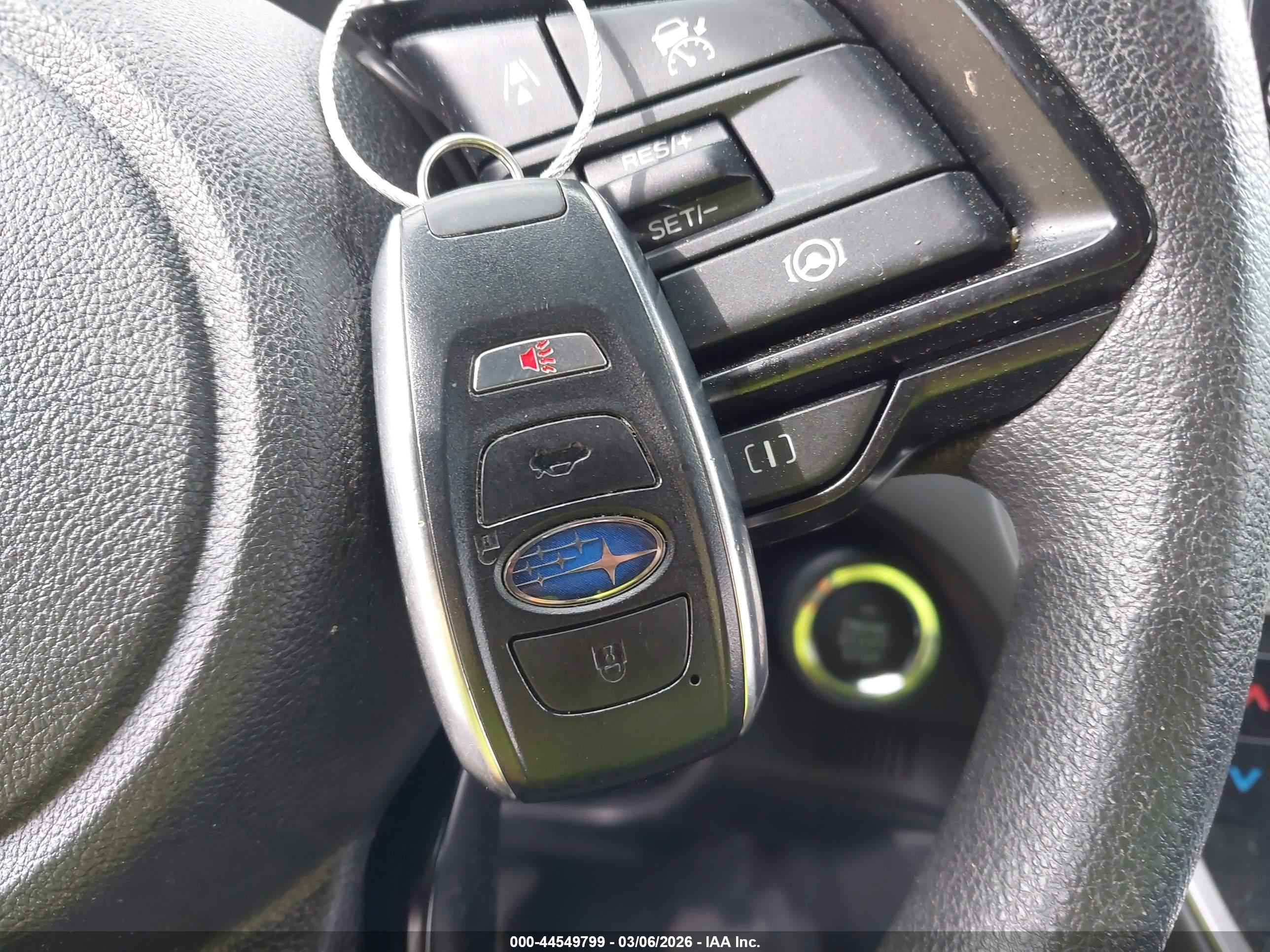 SUBARU CROSSTREK image 11