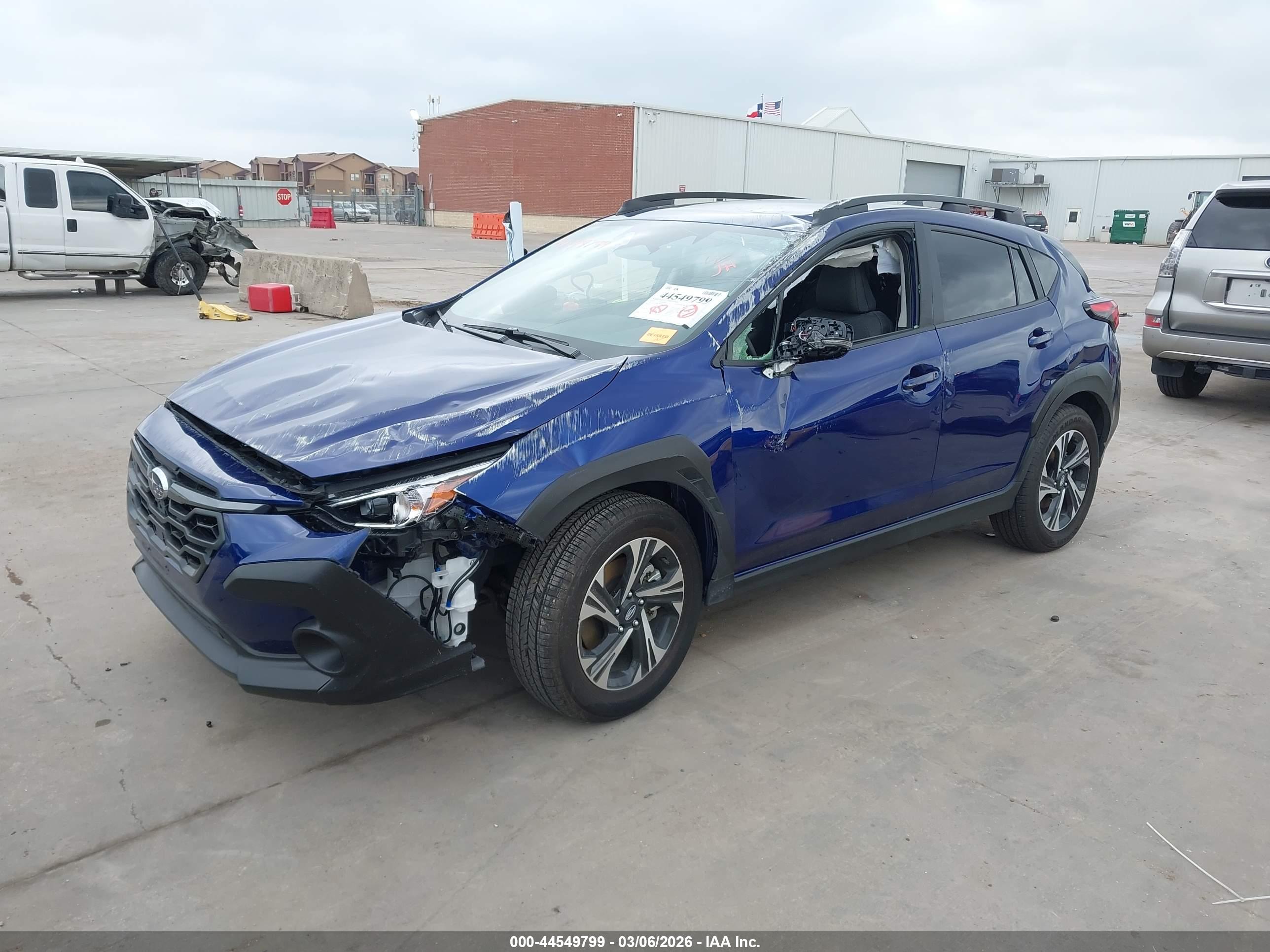 SUBARU CROSSTREK image 2